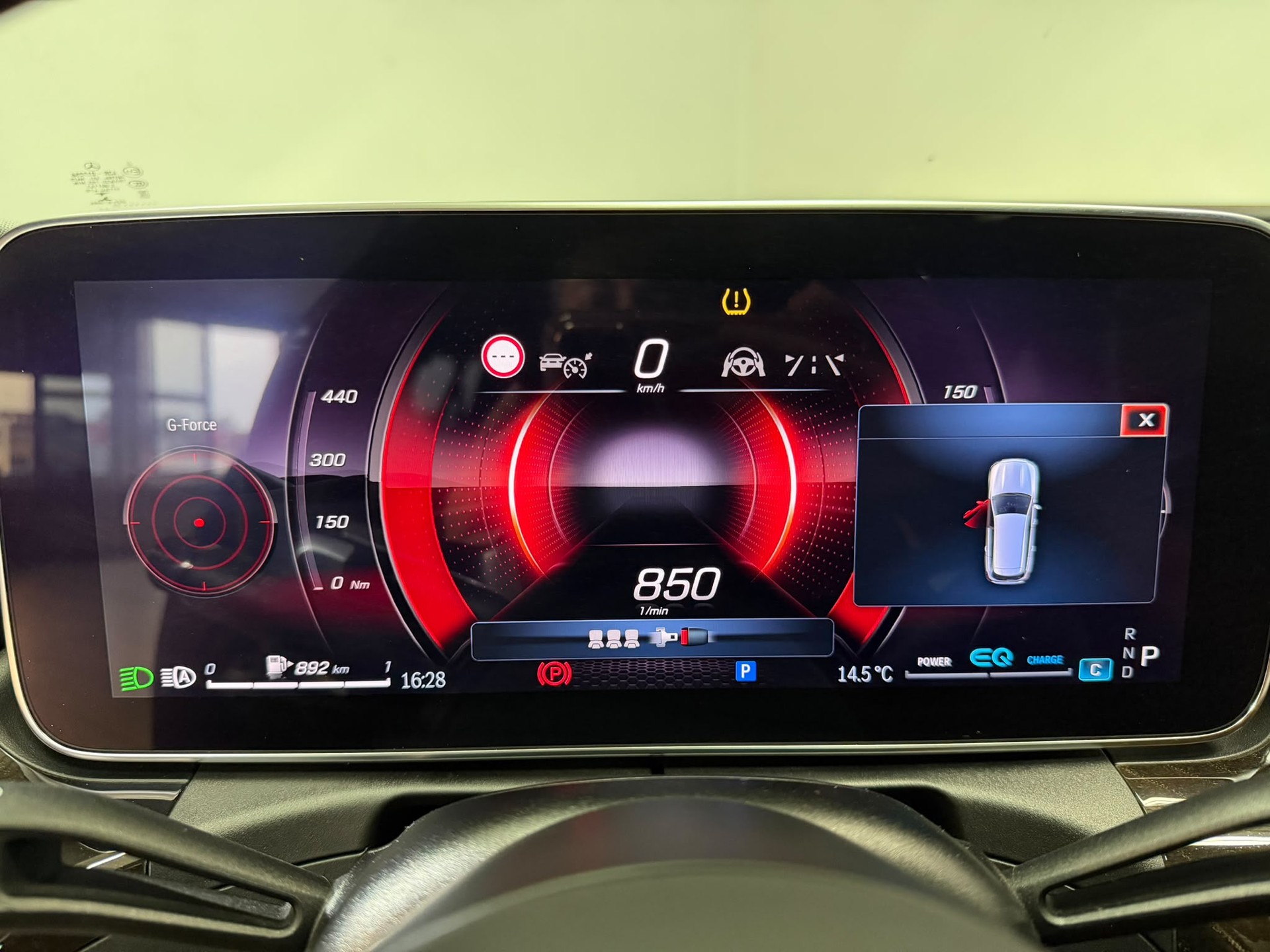 MERCEDES-BENZ C 220 d T 4Matic AMG Line-image-11