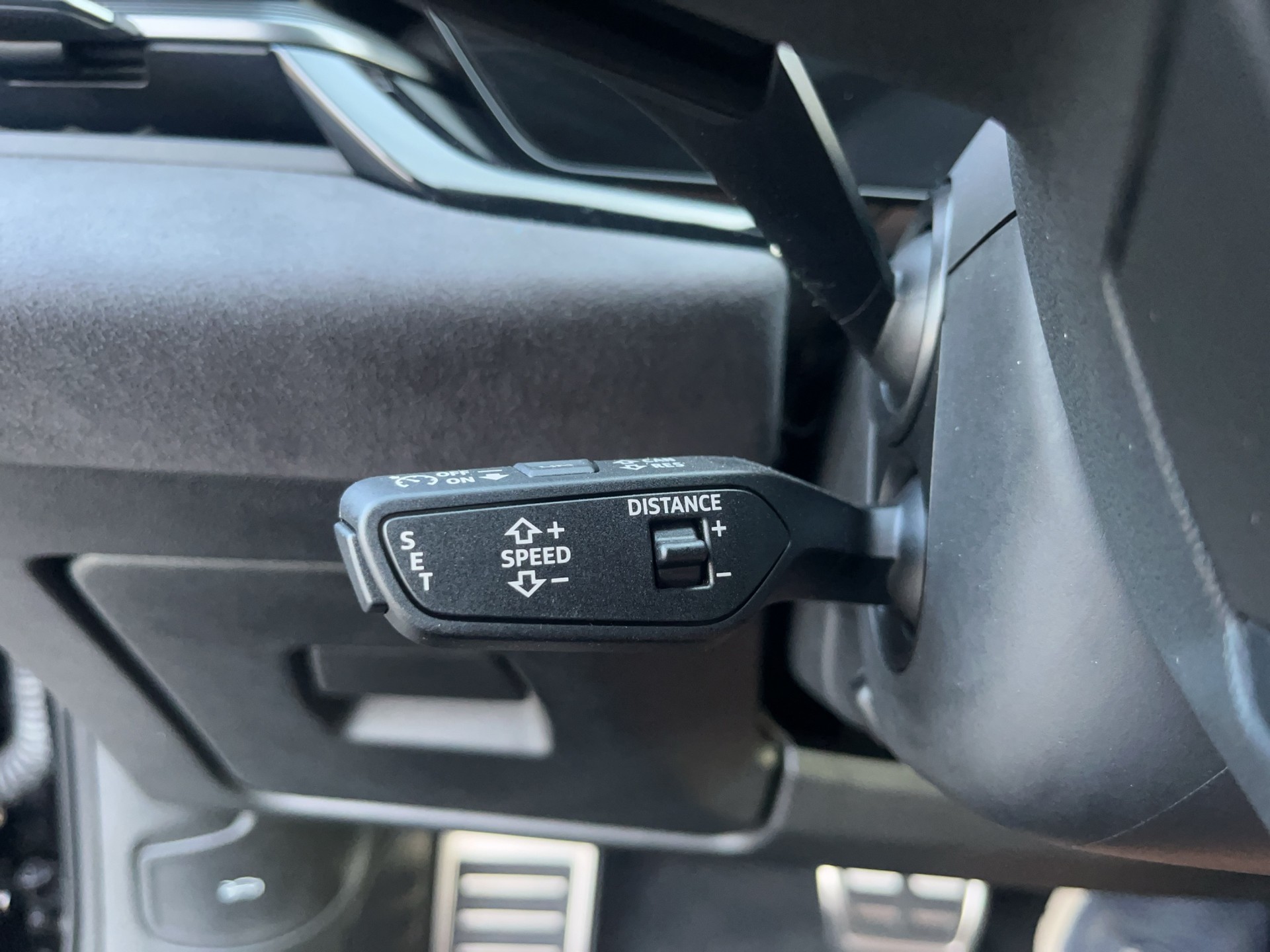 AUDI A6 Limousine TFSI quattro 270 kW S tronic, *Luftfederung, Allradlenkung, Panodach, 360°Kameras, 5 Jahre Garantie*-image-25