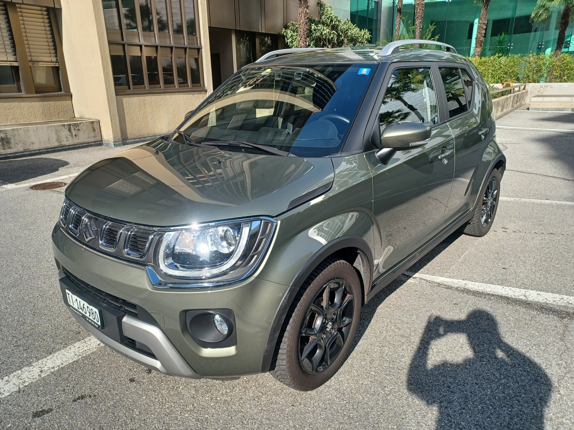 SUZUKI 1.2 Compact Top Hybrid-image-0