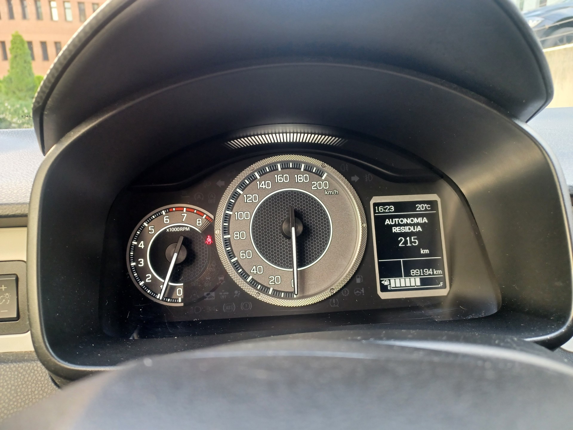 SUZUKI 1.2 Compact Top Hybrid-image-6