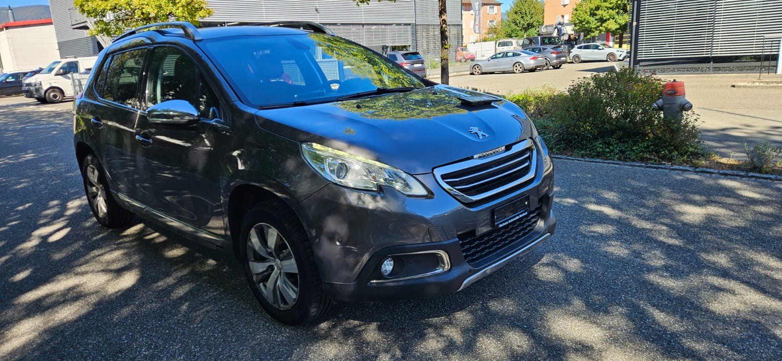 PEUGEOT 2008 1.6 e-HDi Allure EGS6-image-4