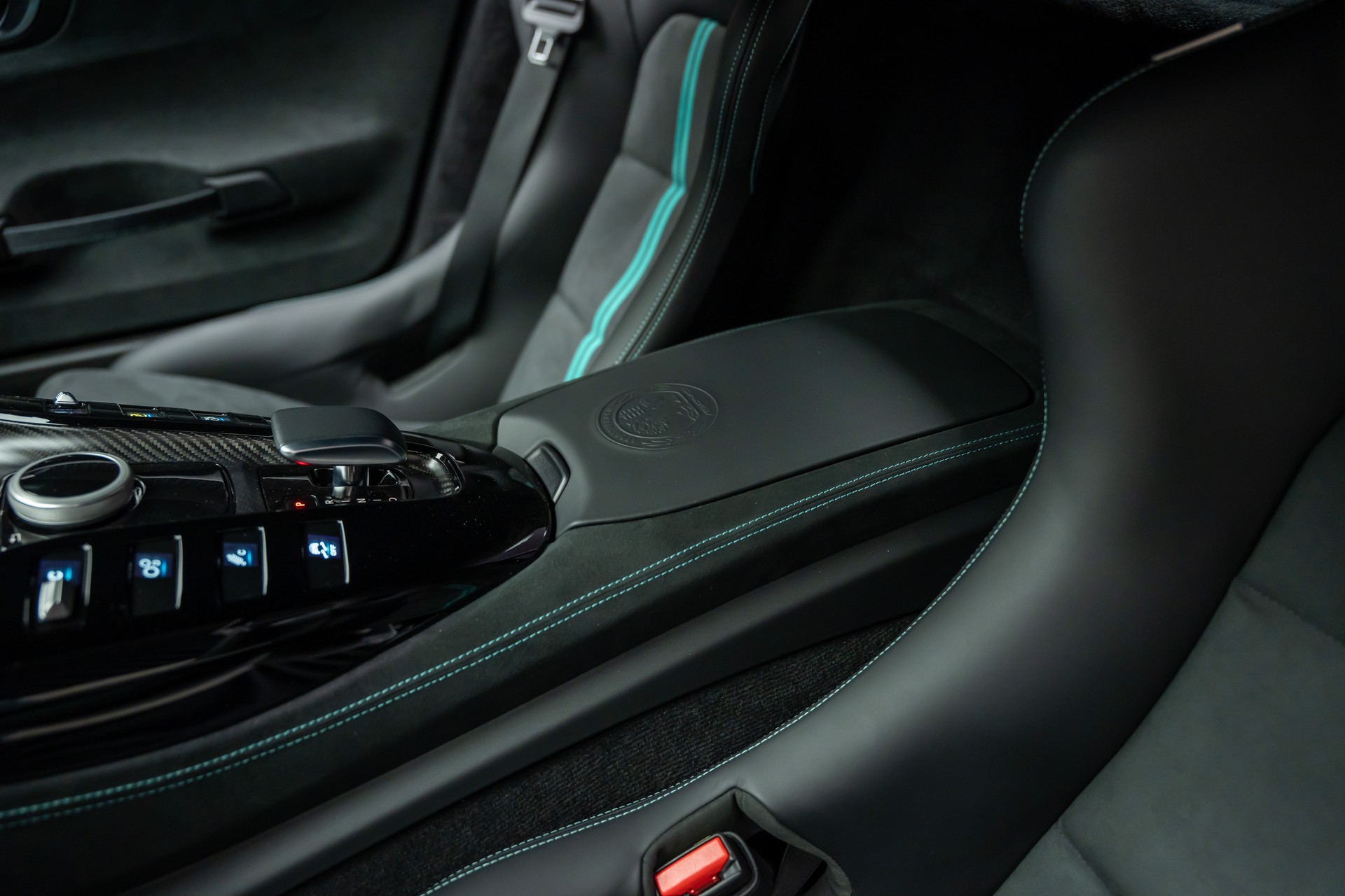 MERCEDES-BENZ BLACK SERIES P-ONE-image-27
