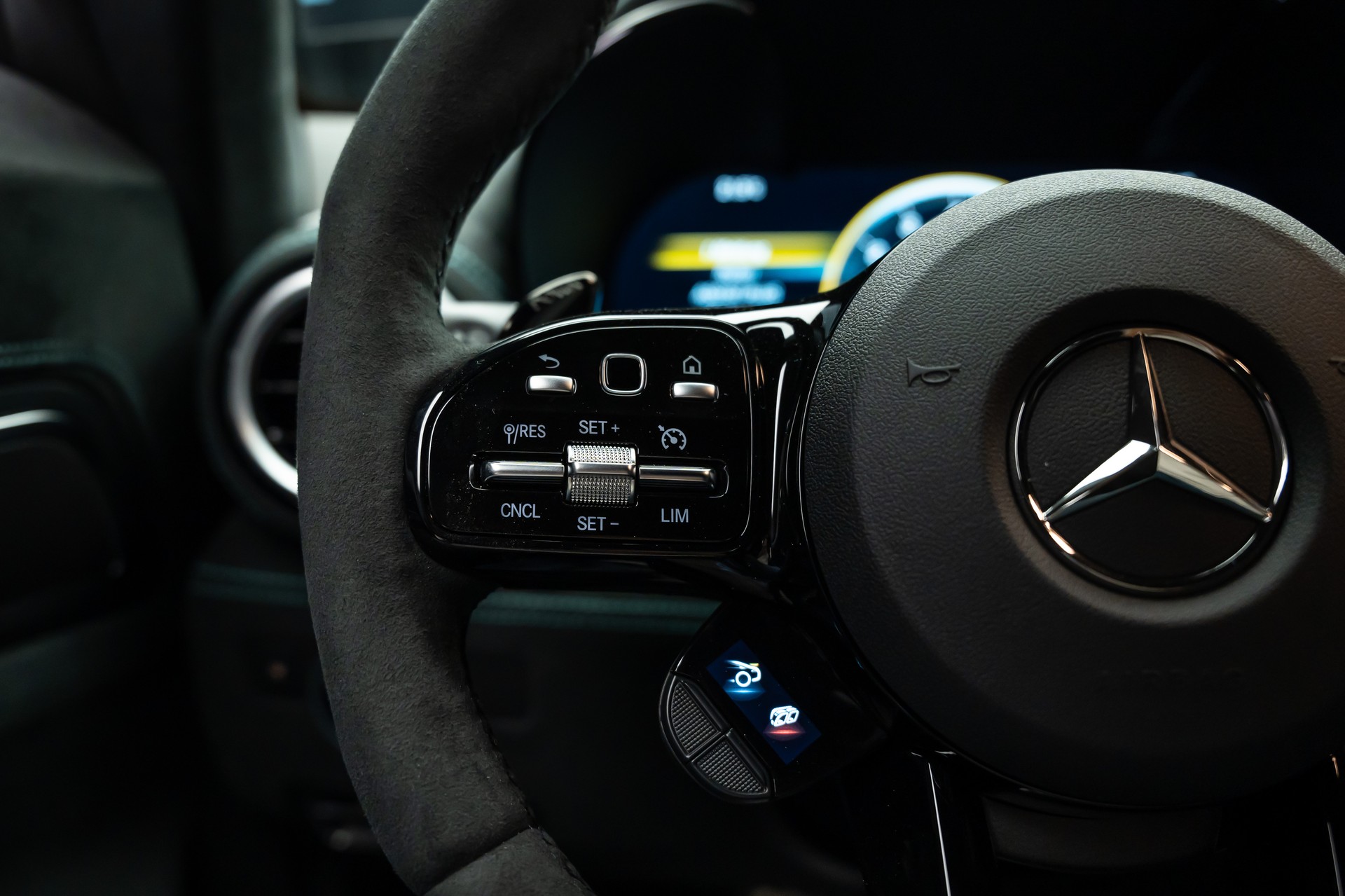 MERCEDES-BENZ BLACK SERIES P-ONE-image-31