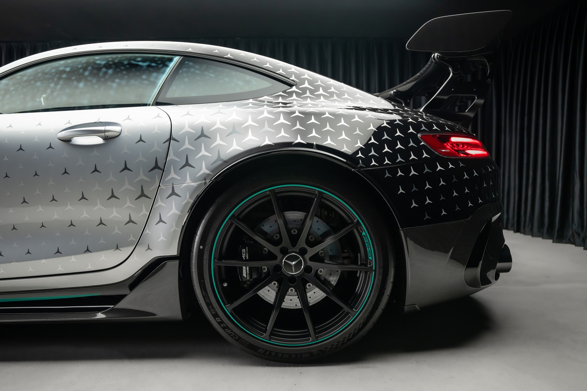 MERCEDES-BENZ BLACK SERIES P-ONE-image-8