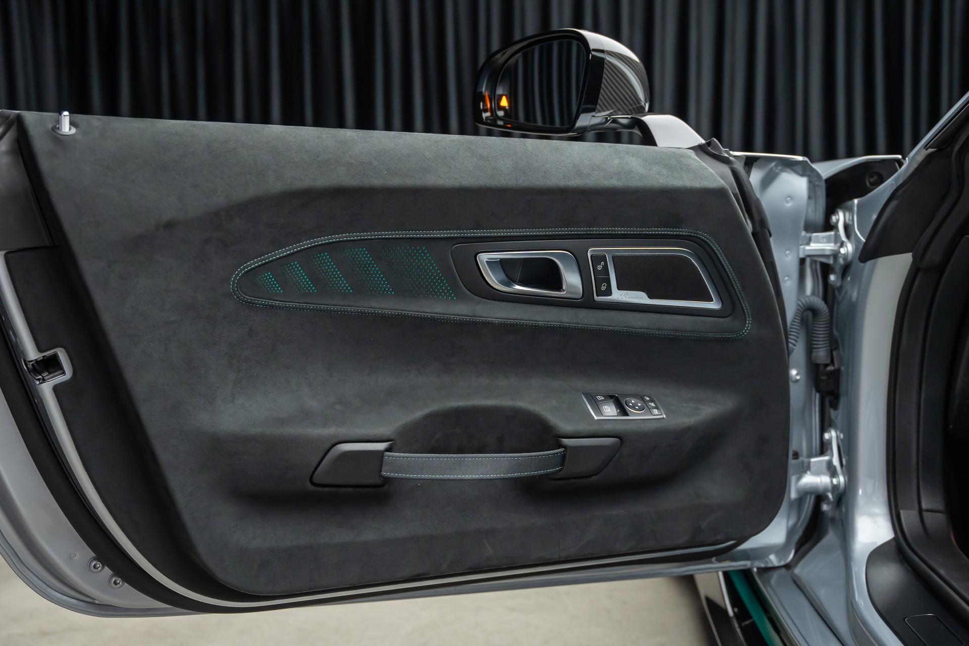 MERCEDES-BENZ BLACK SERIES P-ONE-image-25