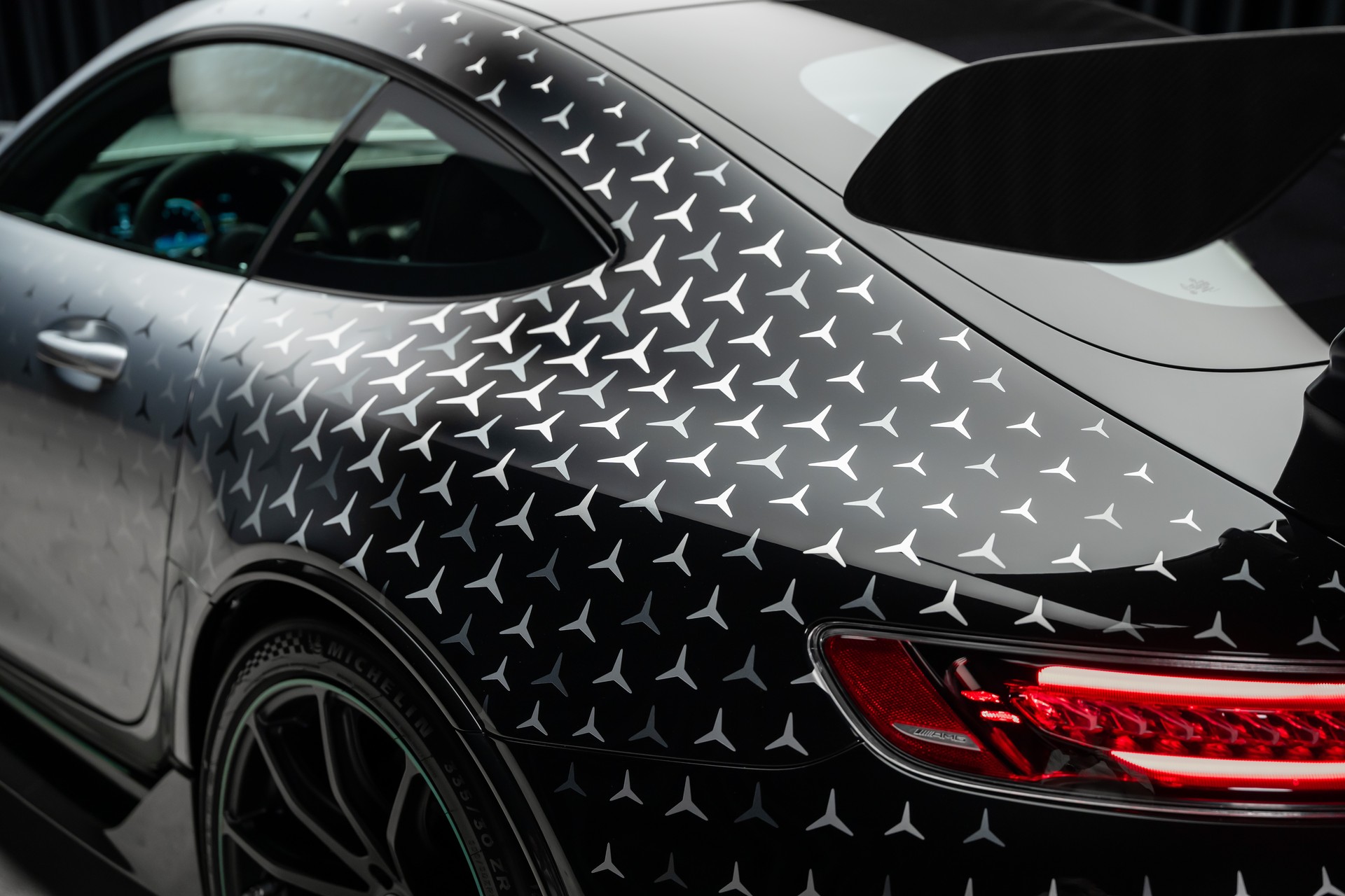MERCEDES-BENZ BLACK SERIES P-ONE-image-19
