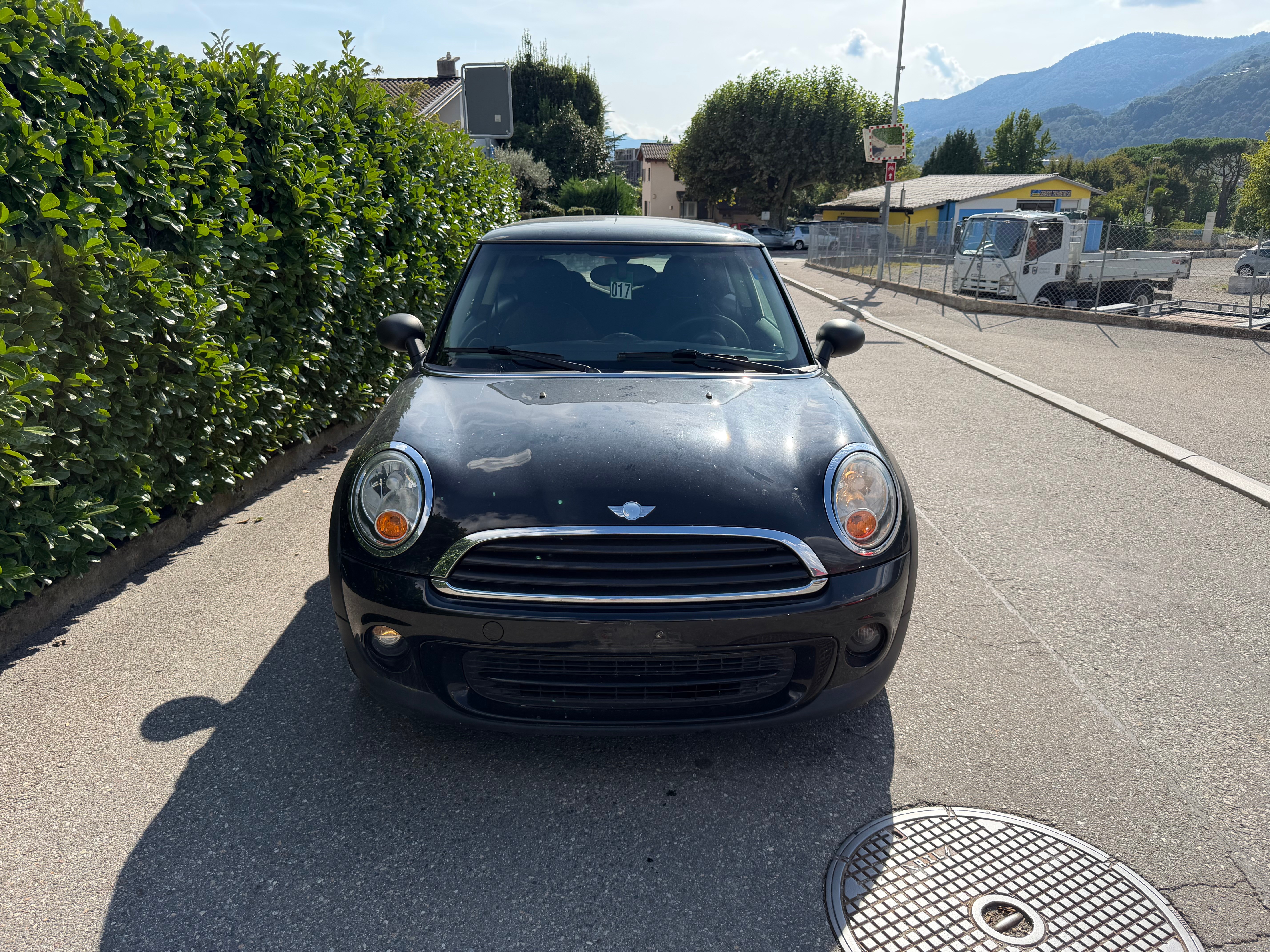 Car photo