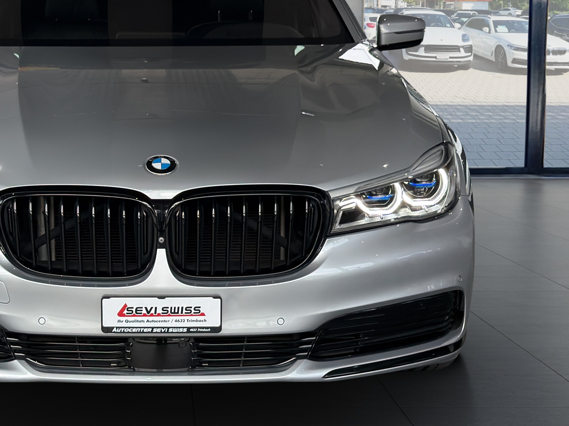 BMW 730d xDrive Steptronic*Frisch ab MFK,1 Jahr oder 20'000km Garantie auf Motor und Getriebe*-image-8