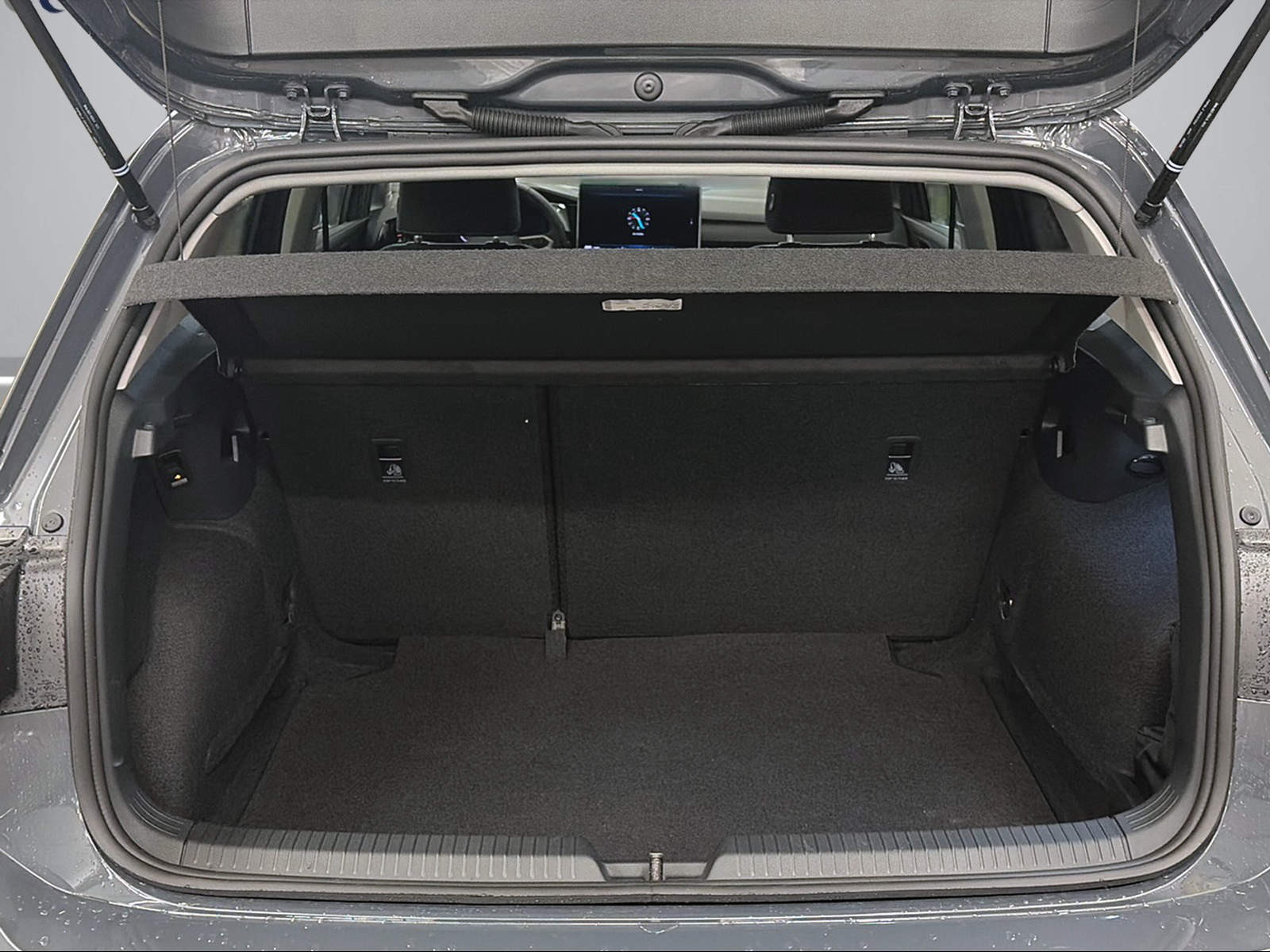 VW Golf 1.5 TSI Basis-image-3