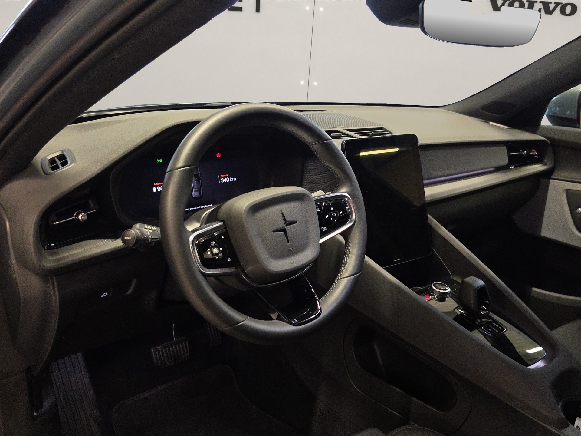 POLESTAR 2 Long Range Dual Motor Performance-image-8