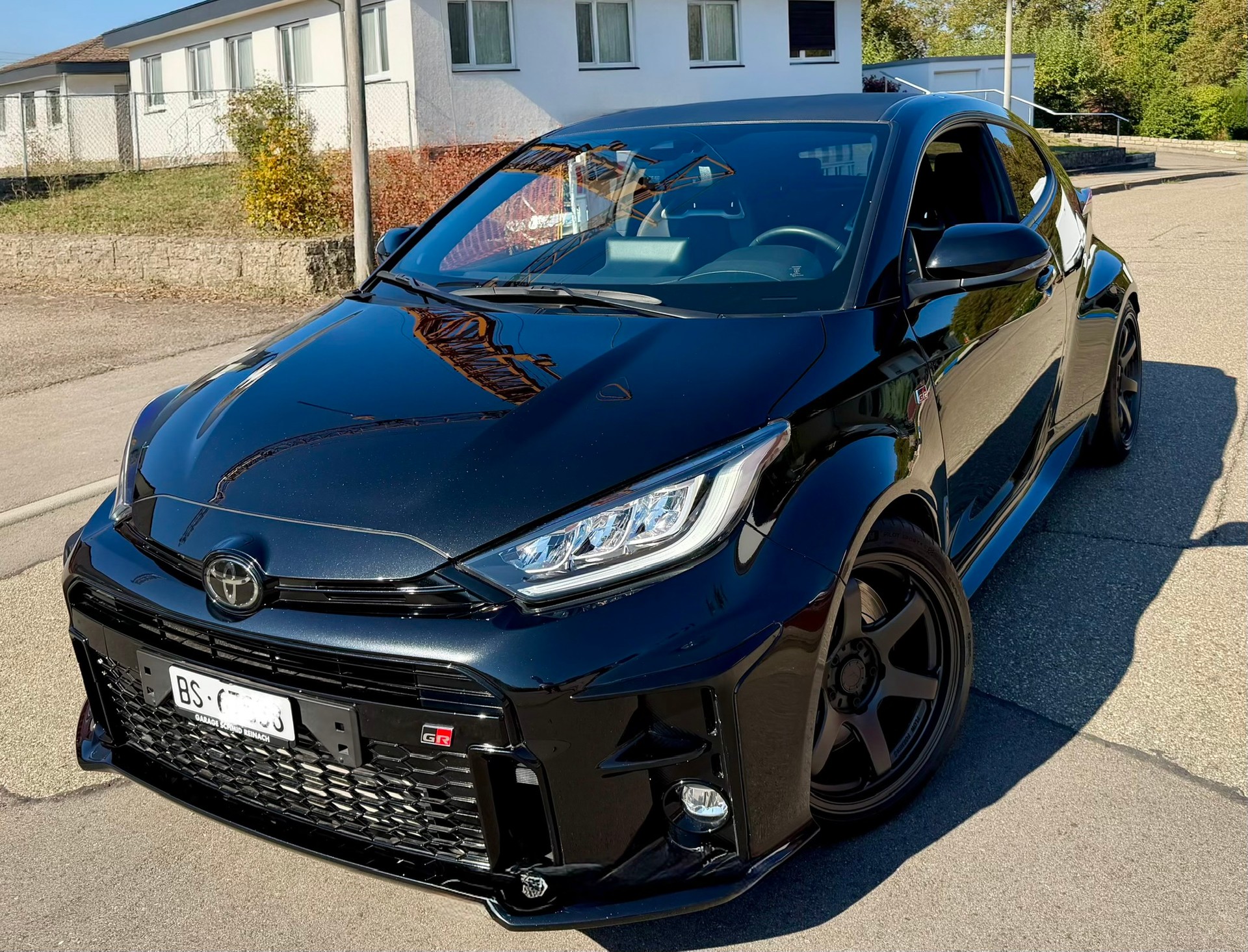TOYOTA 1.6 Turbo Sport 4x4-image-1