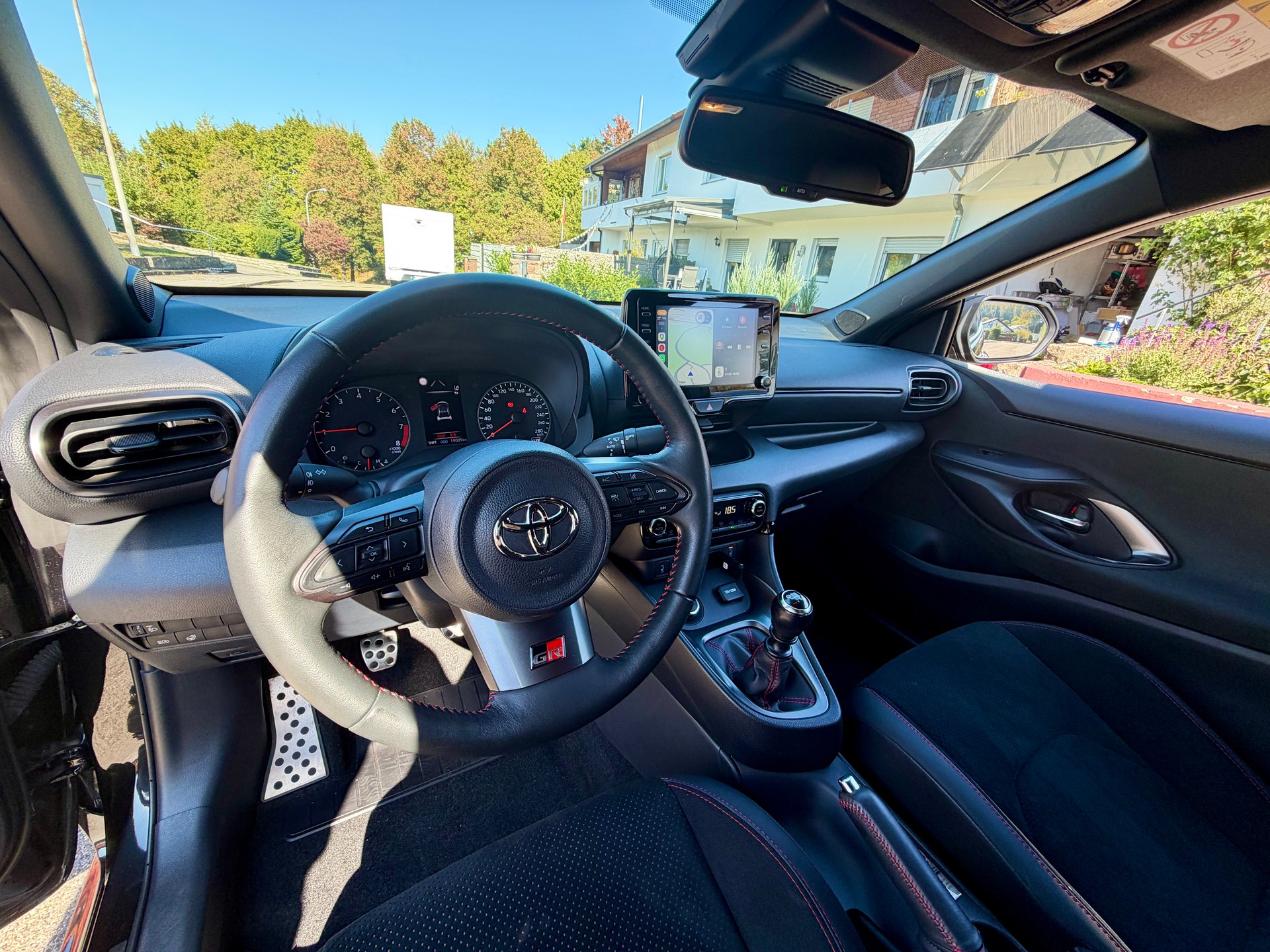TOYOTA 1.6 Turbo Sport 4x4-image-4