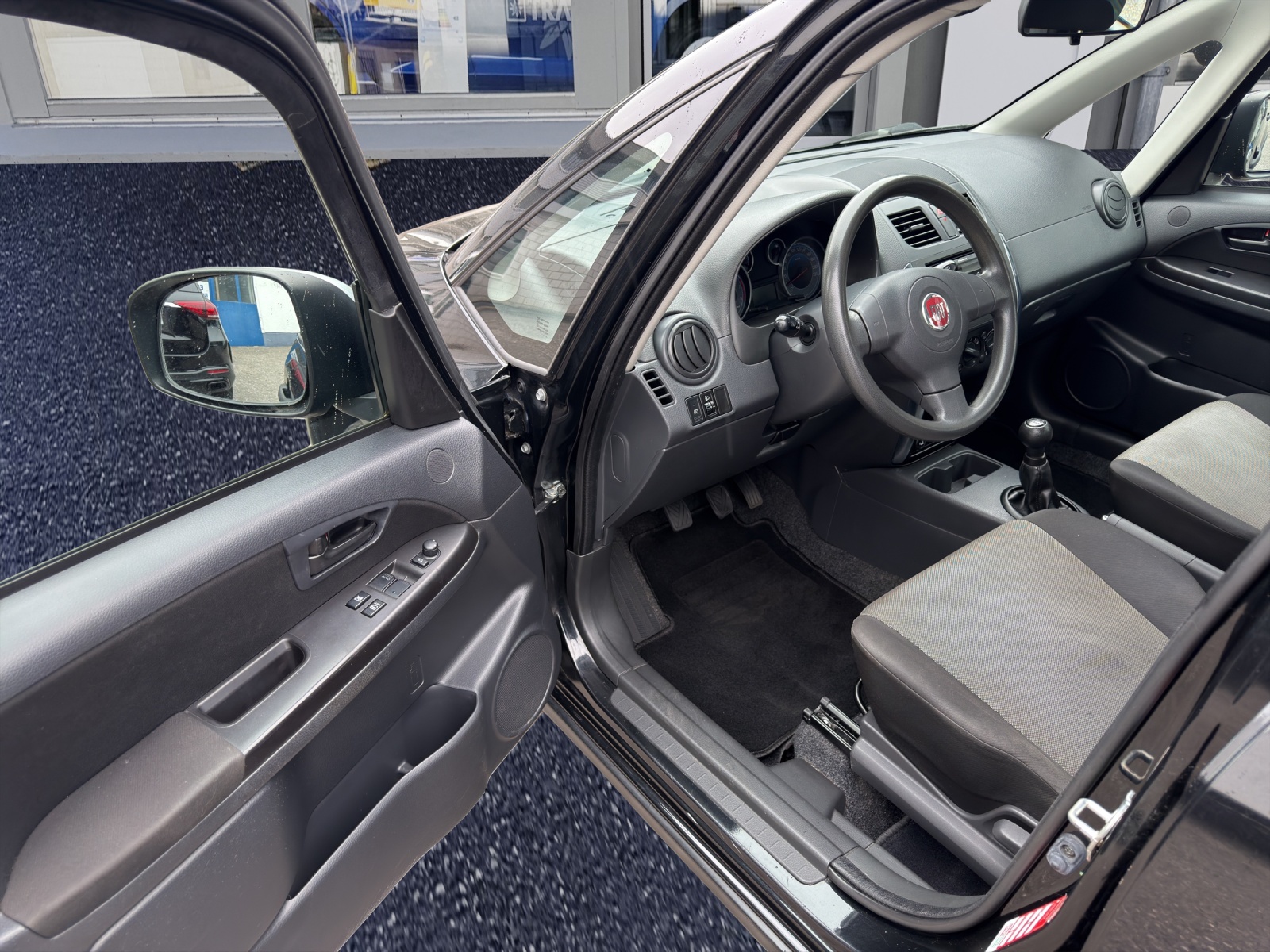 FIAT Sedici 1.6 4WD Emotion-image-8