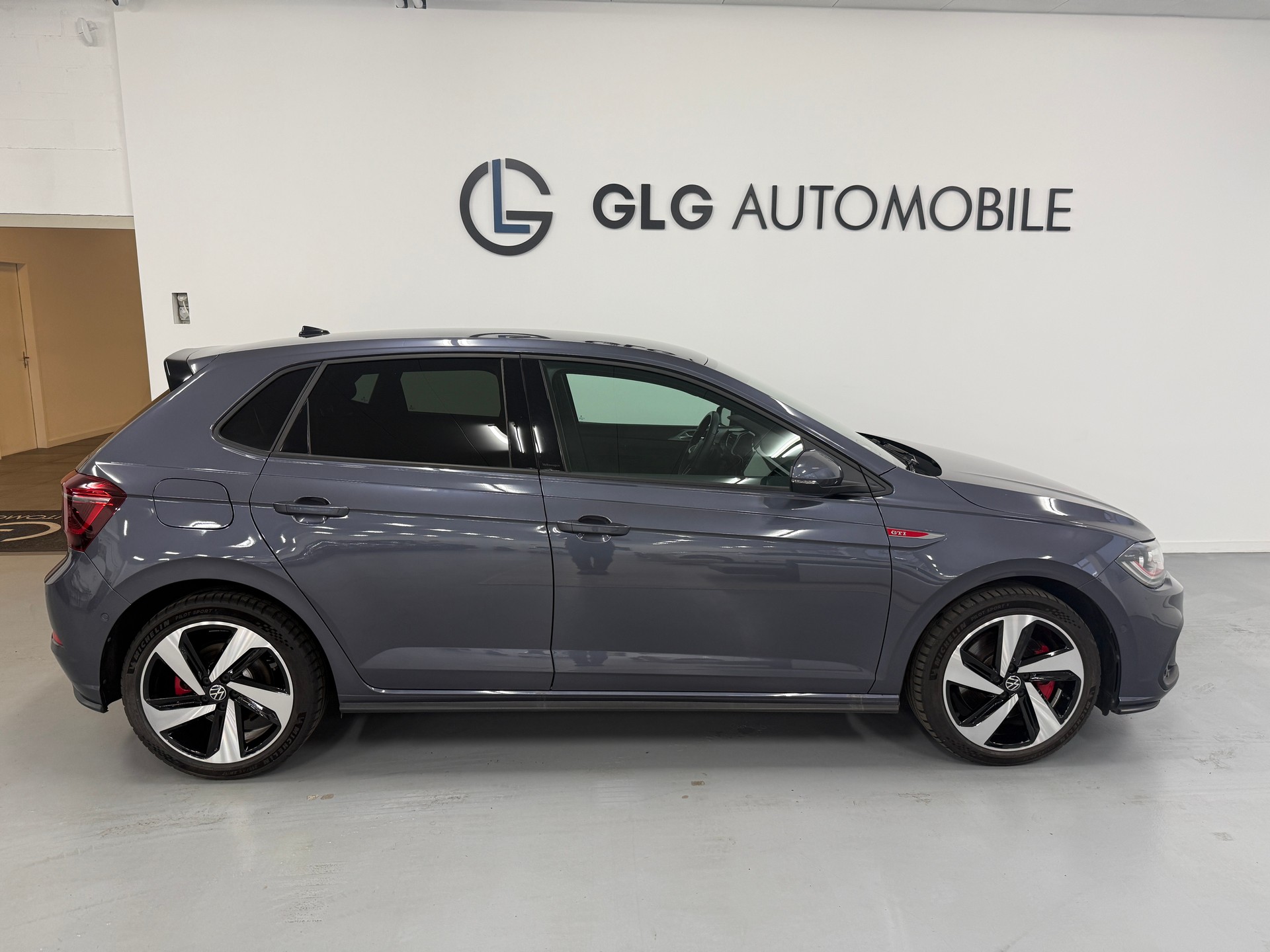 VW Polo 2.0 TSI GTI DSG-image-5