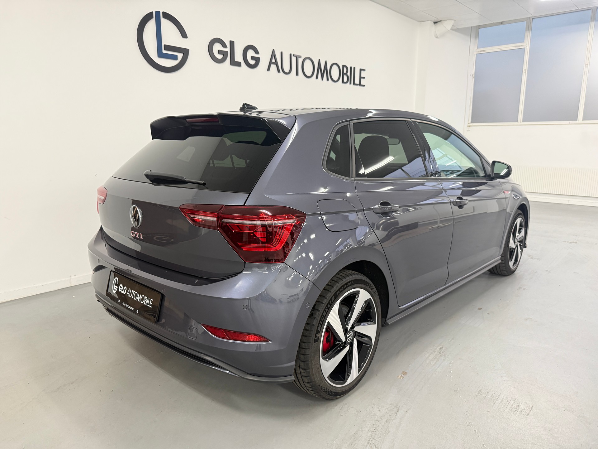 VW Polo 2.0 TSI GTI DSG-image-3