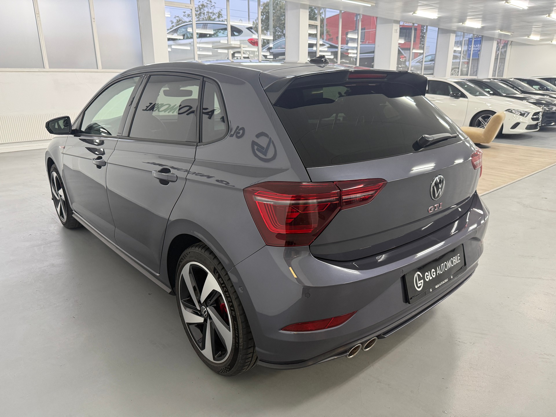 VW Polo 2.0 TSI GTI DSG-image-4