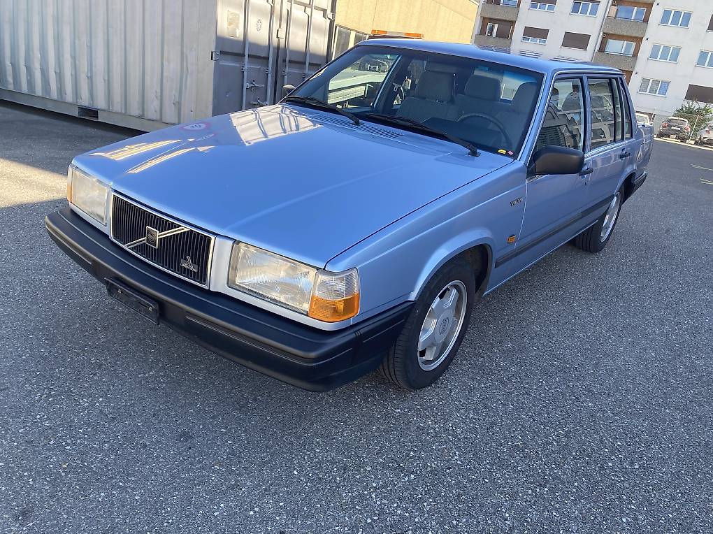 Volvo 740