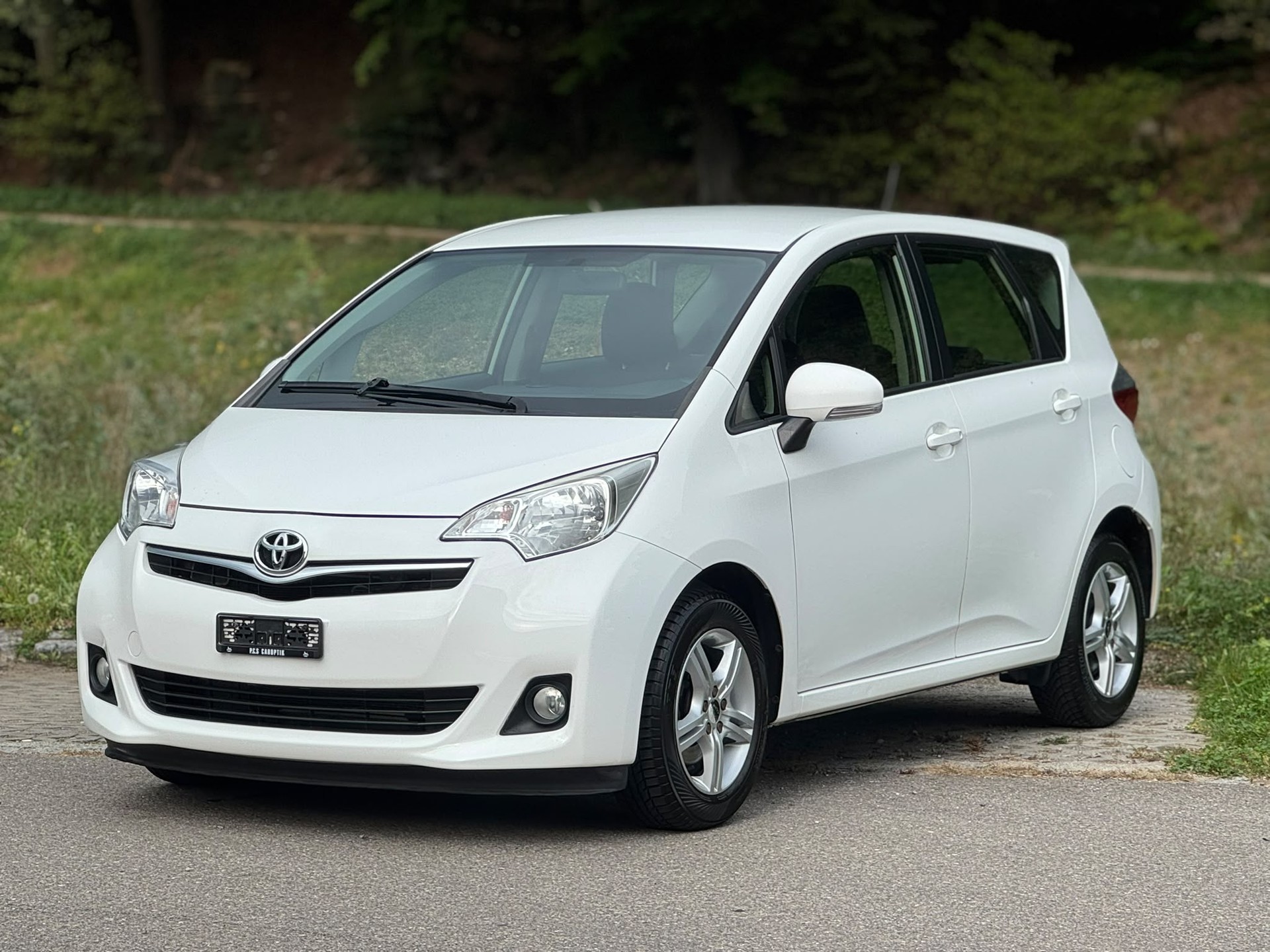 TOYOTA Verso-S 1.33 Linea Luna Multidrive S