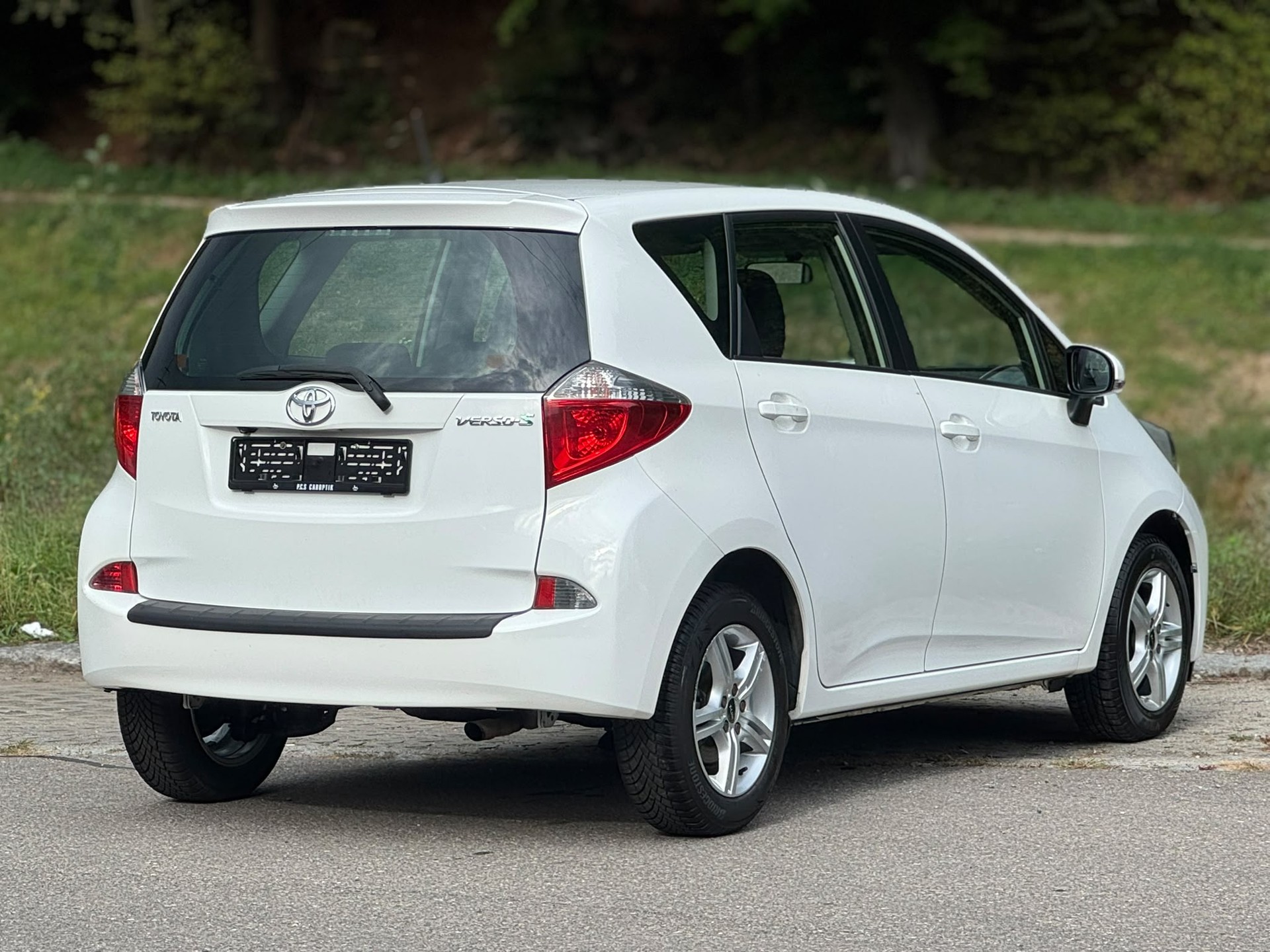 TOYOTA Verso-S 1.33 Linea Luna Multidrive S-image-3