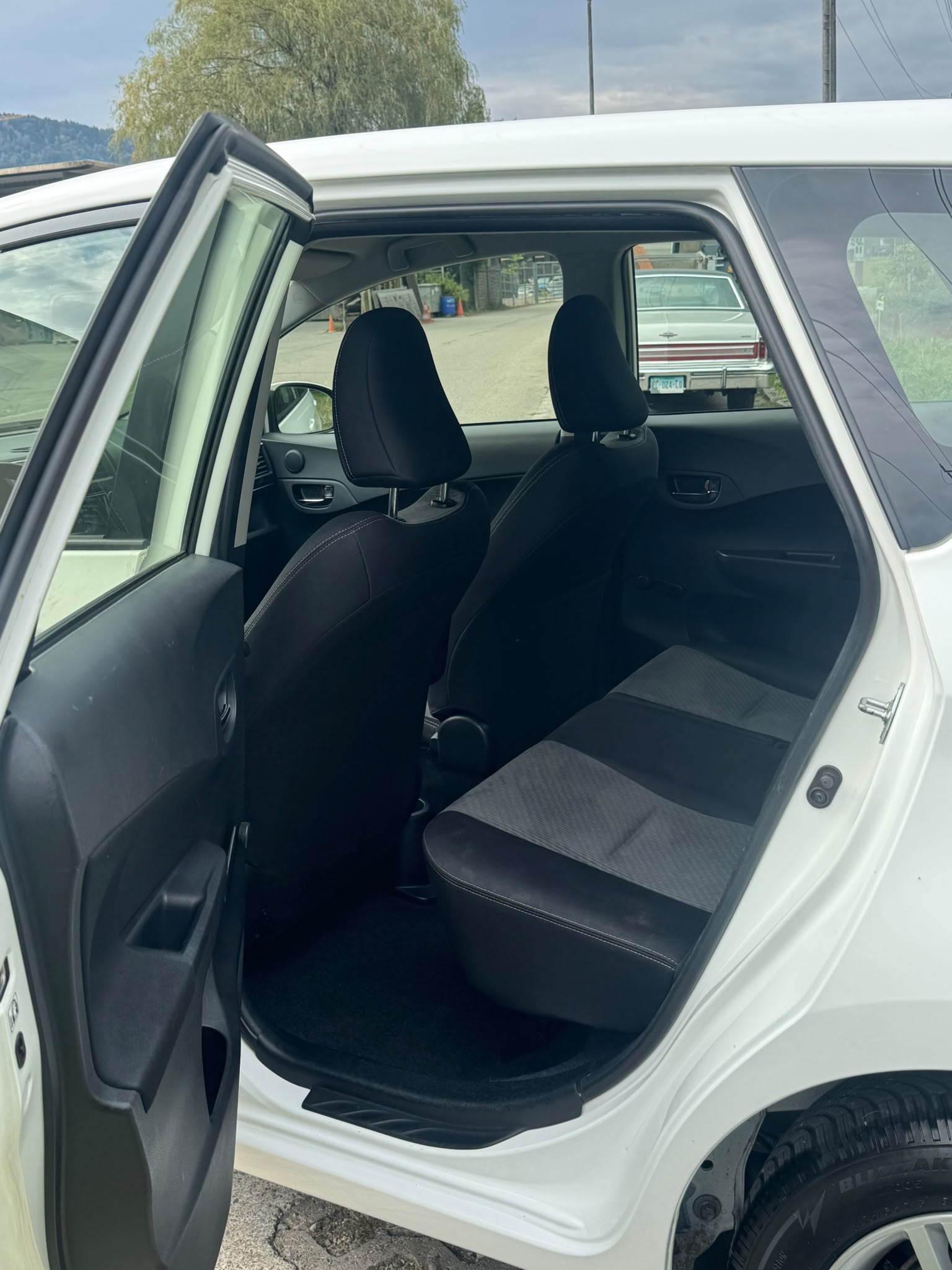TOYOTA Verso-S 1.33 Linea Luna Multidrive S-image-8