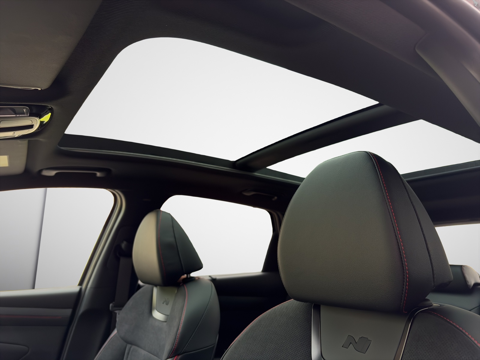HYUNDAI Tucson 1.6 T-GDi HEV N-Line Sunroof 4WD MY27-image-8