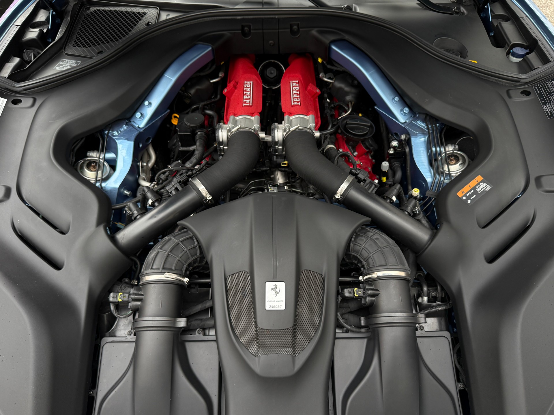 FERRARI Portofino 3.9 V8 T-image-11