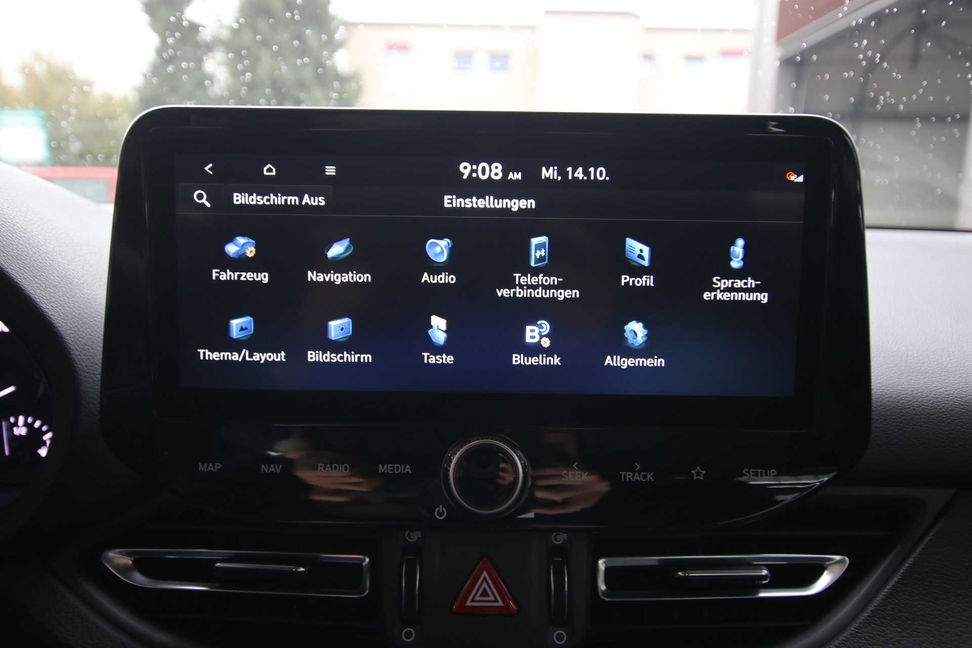 HYUNDAI i30 Wagon 1.6 CRDi Amplia 48V MH DCT-image-22