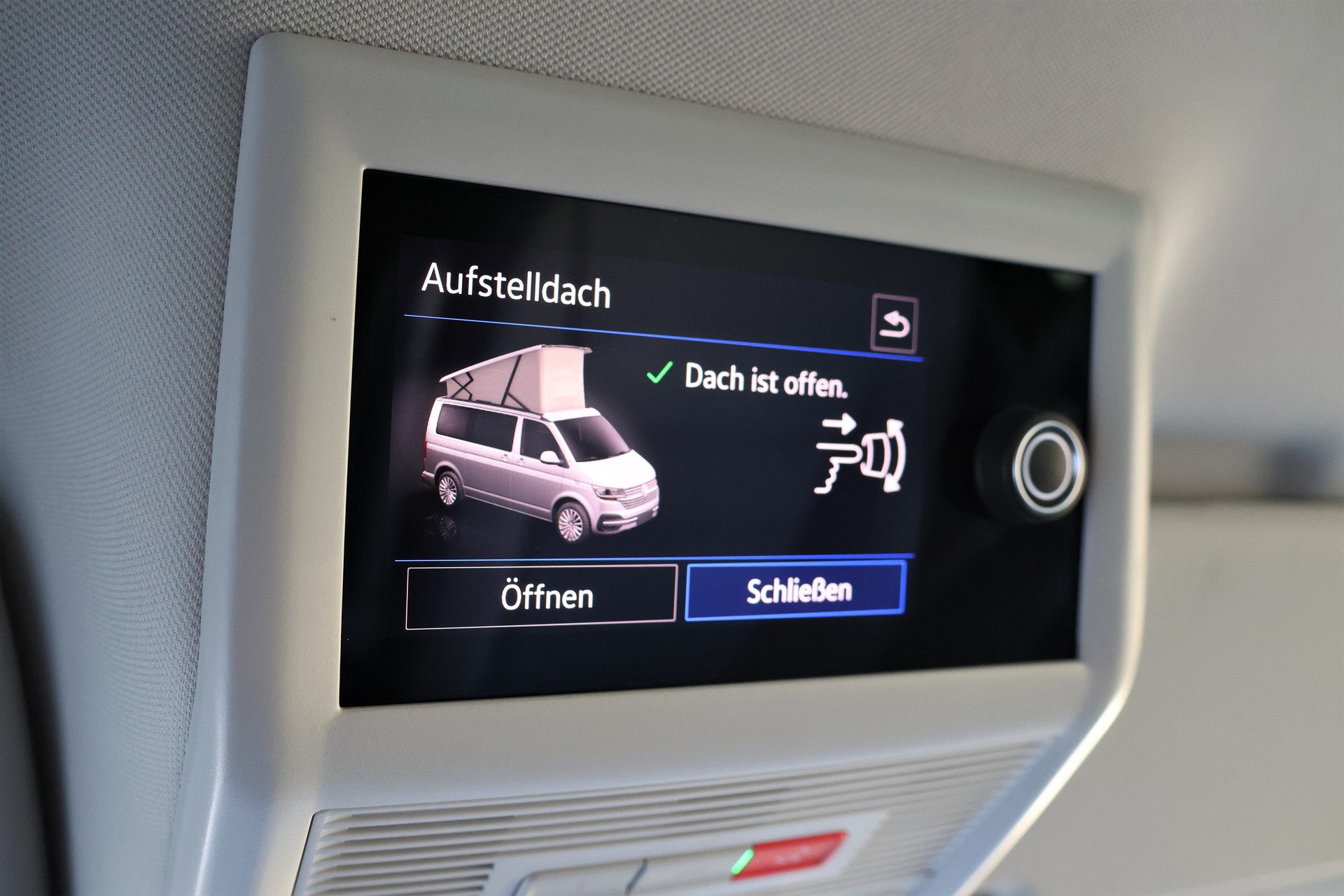 VW T6.1 California 2.0 TDI Ocean Last Edition DSG (CH) + 2.3T AHK-image-28