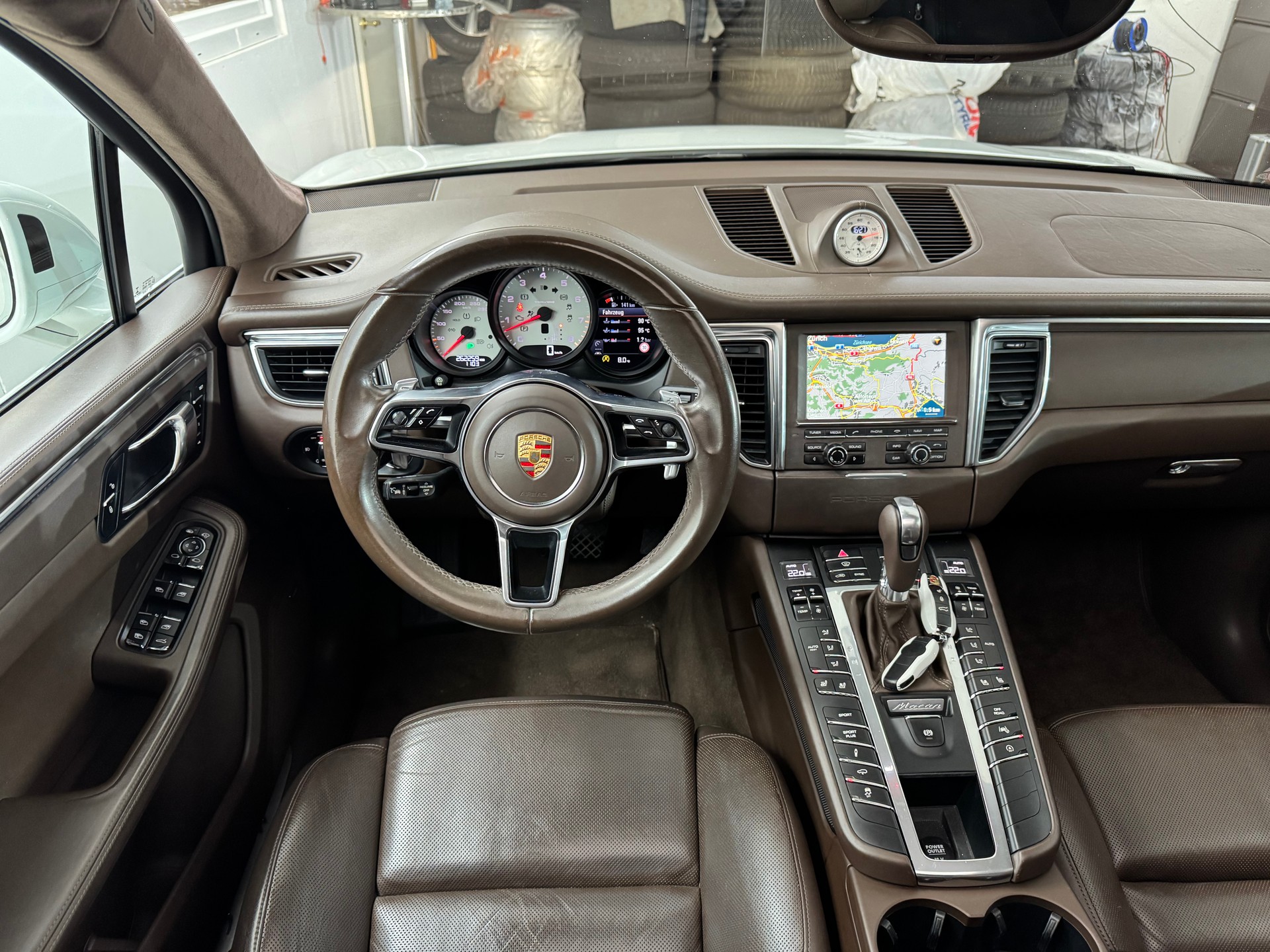 PORSCHE Macan S PDK-image-6