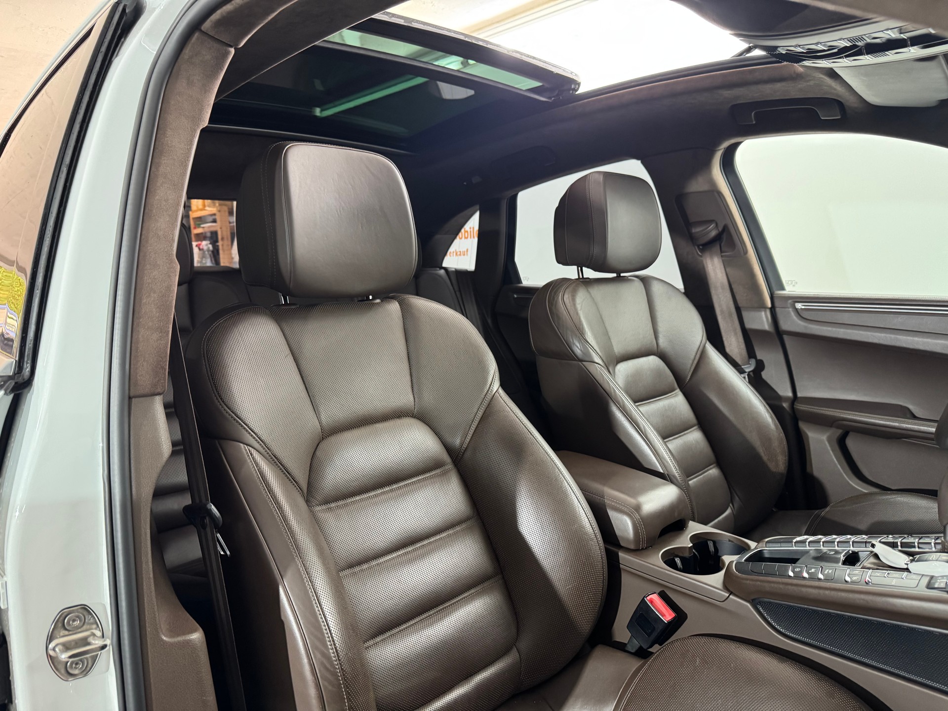 PORSCHE Macan S PDK-image-9