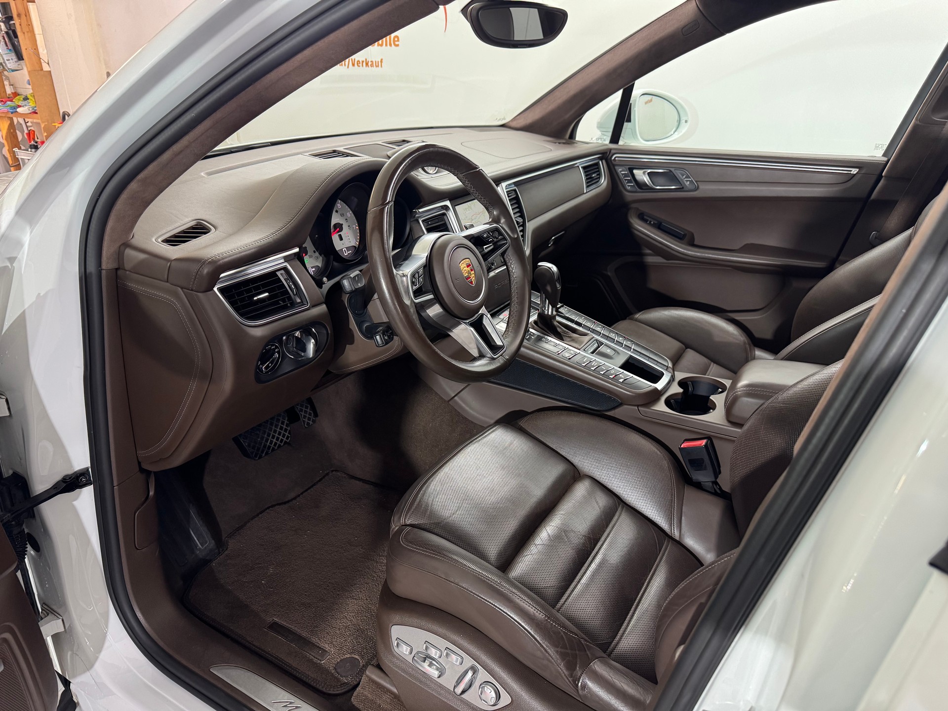 PORSCHE Macan S PDK-image-8