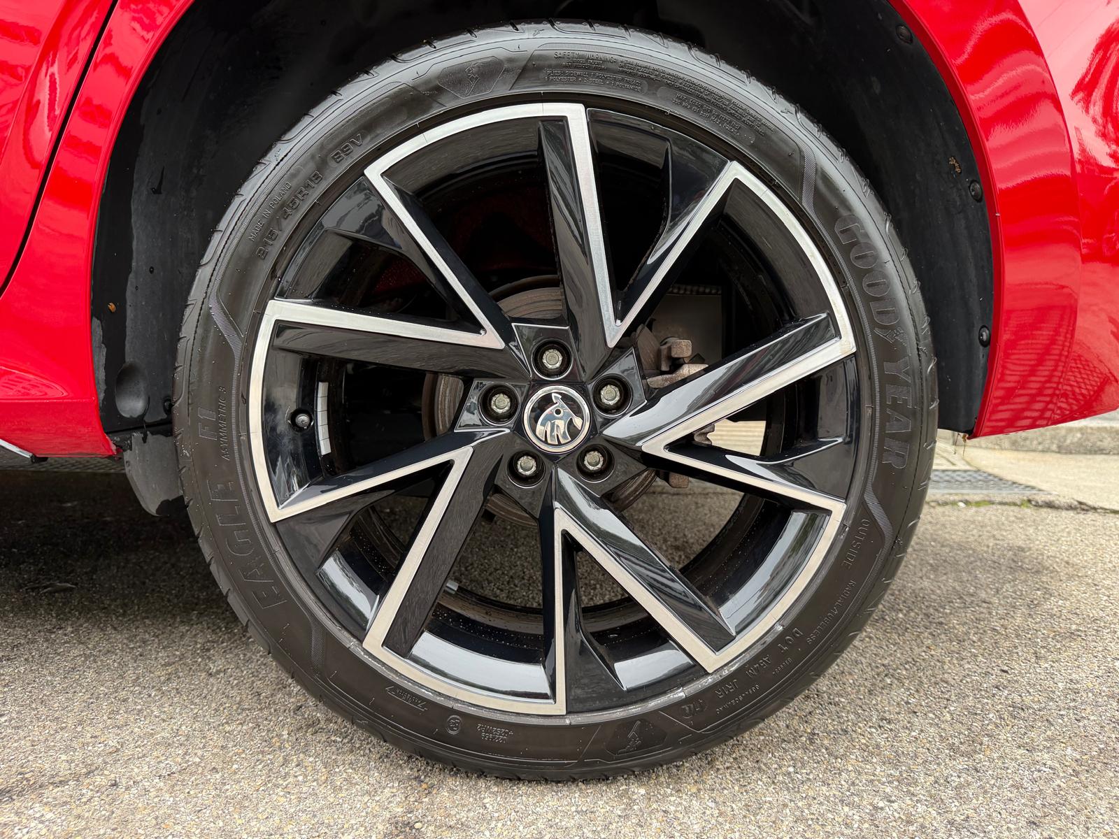 SKODA Kamiq 1.5 TSI Monte Carlo DSG-image-5