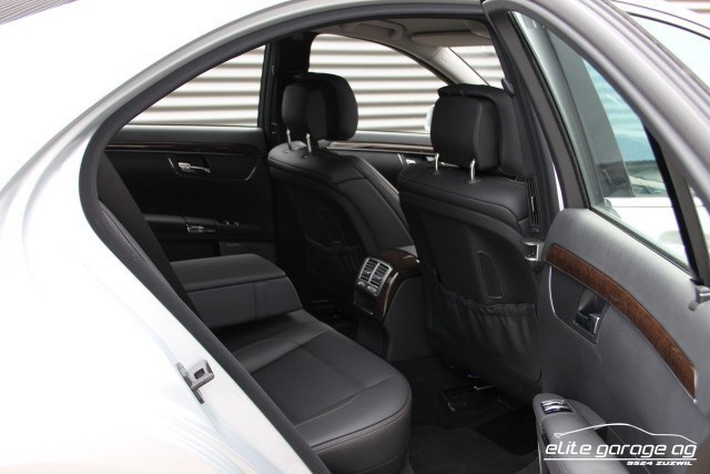 MERCEDES-BENZ S 63 AMG-image-3