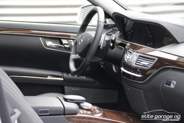 MERCEDES-BENZ S 63 AMG-image-4