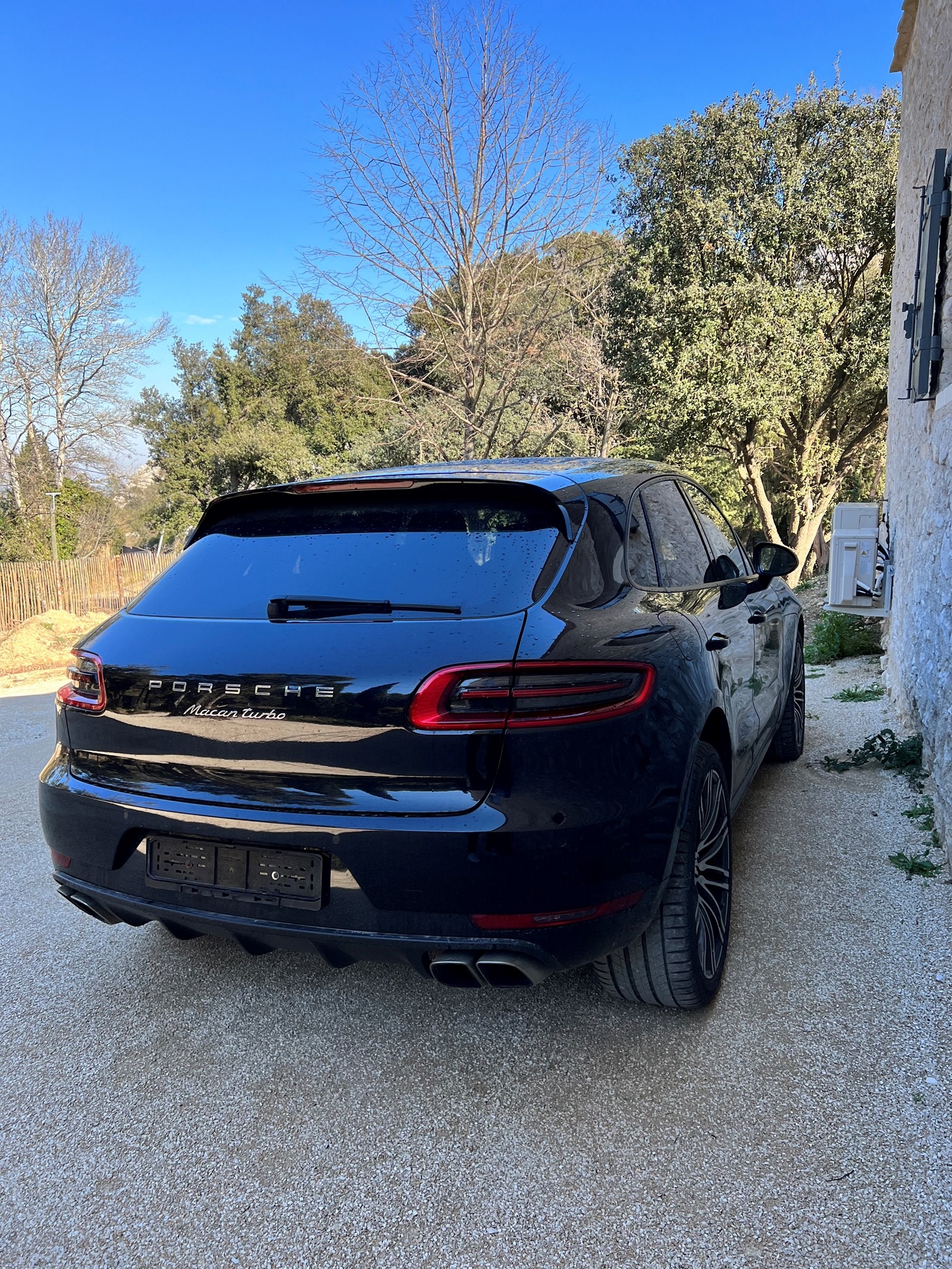 PORSCHE Macan Turbo PDK-image-2