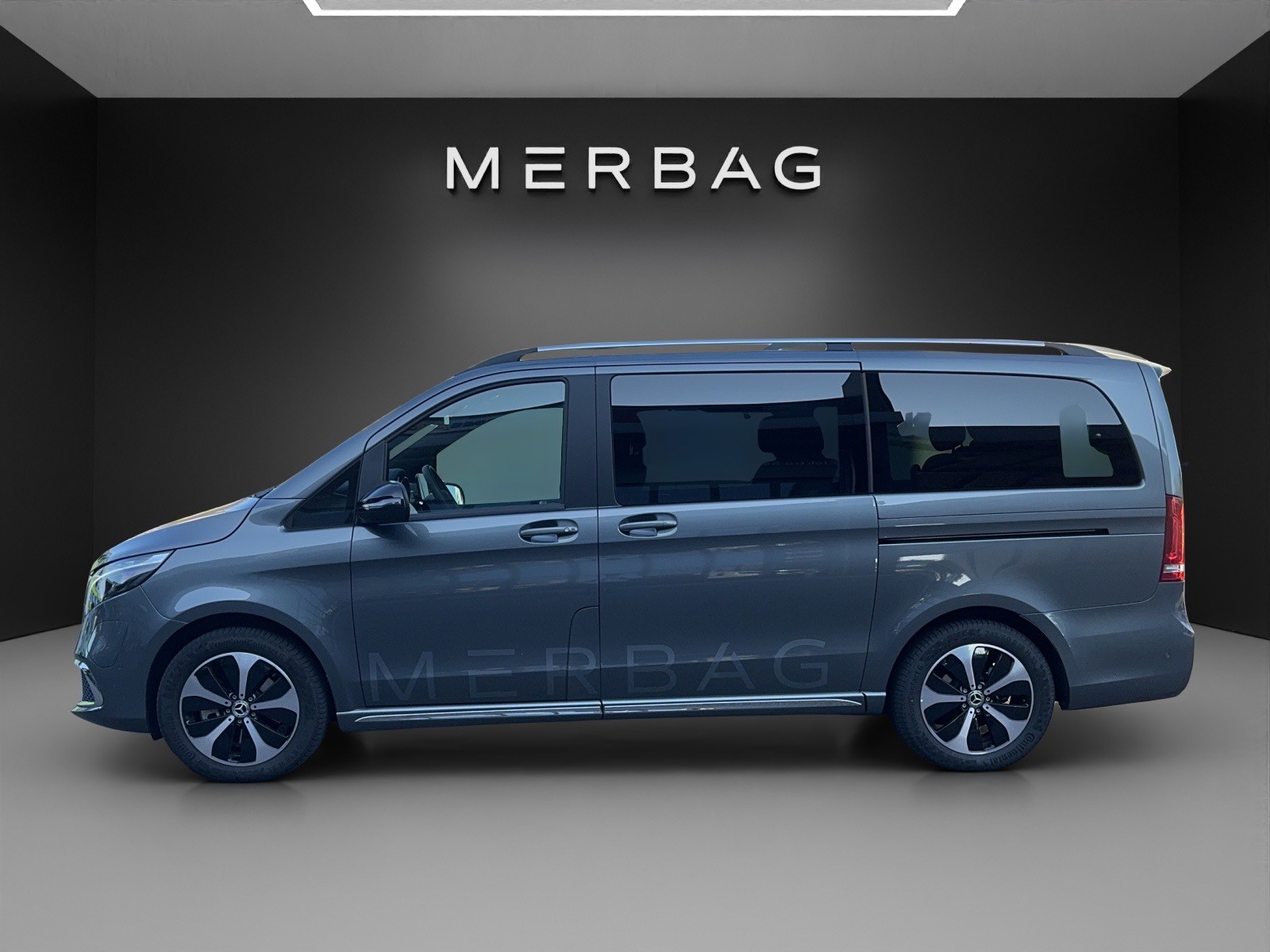MERCEDES-BENZ EQV 300 lang-image-4