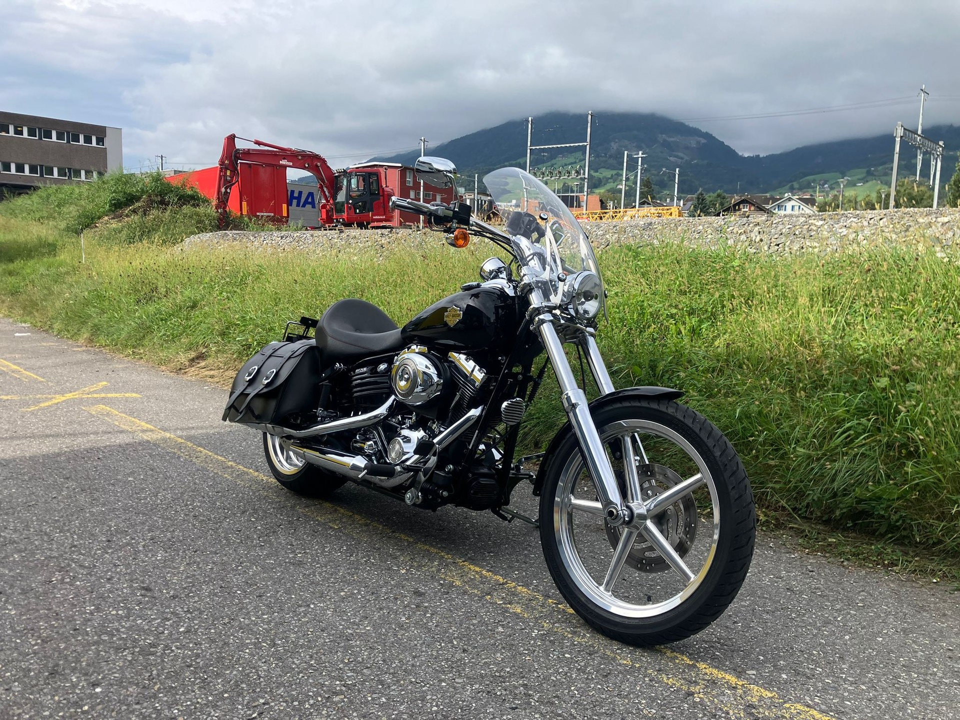 HARLEY-DAVIDSON FXCWC Rocker C-image-3