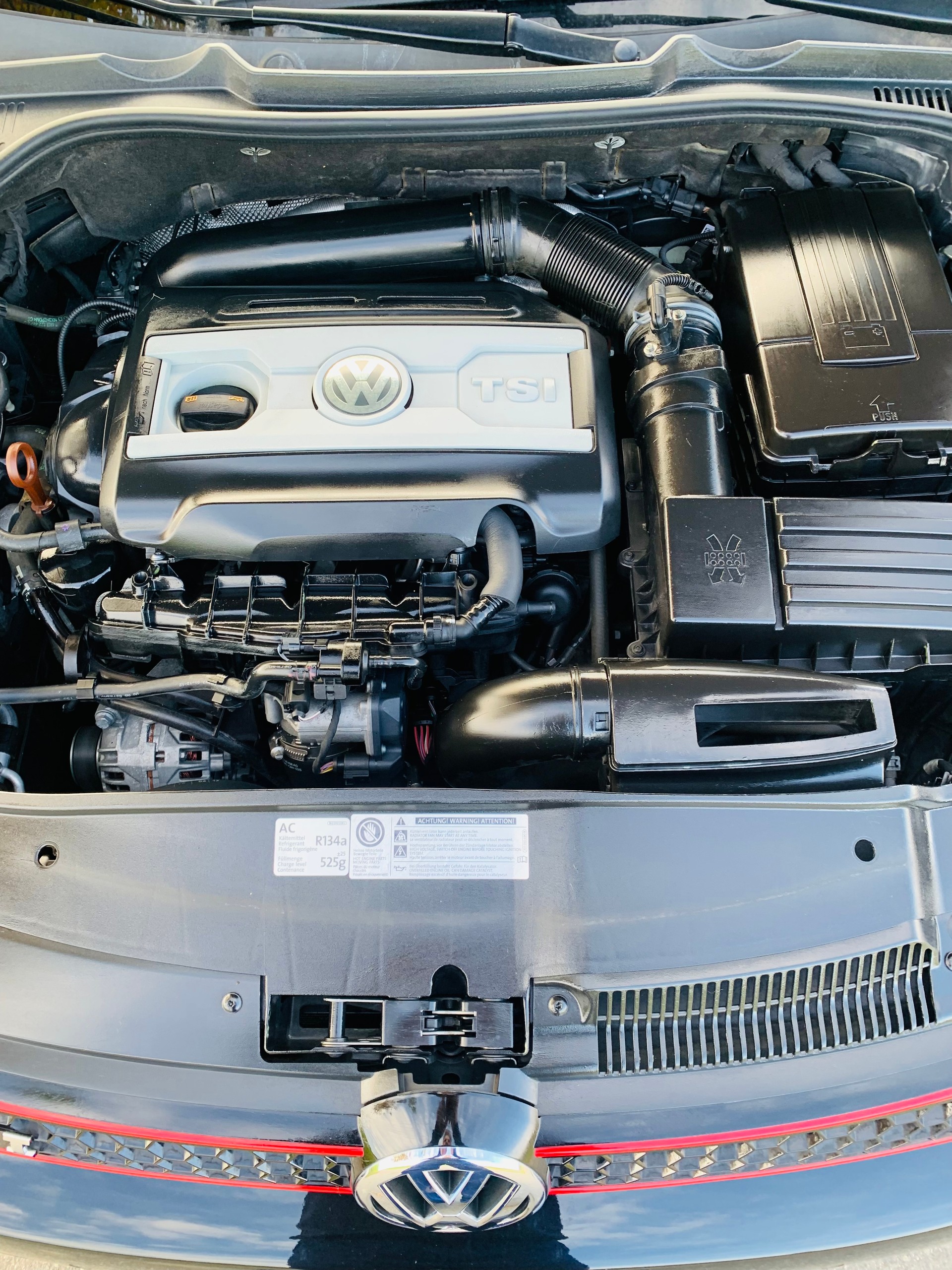 VW Golf Cabrio 2.0 TSI GTI DSG-image-6