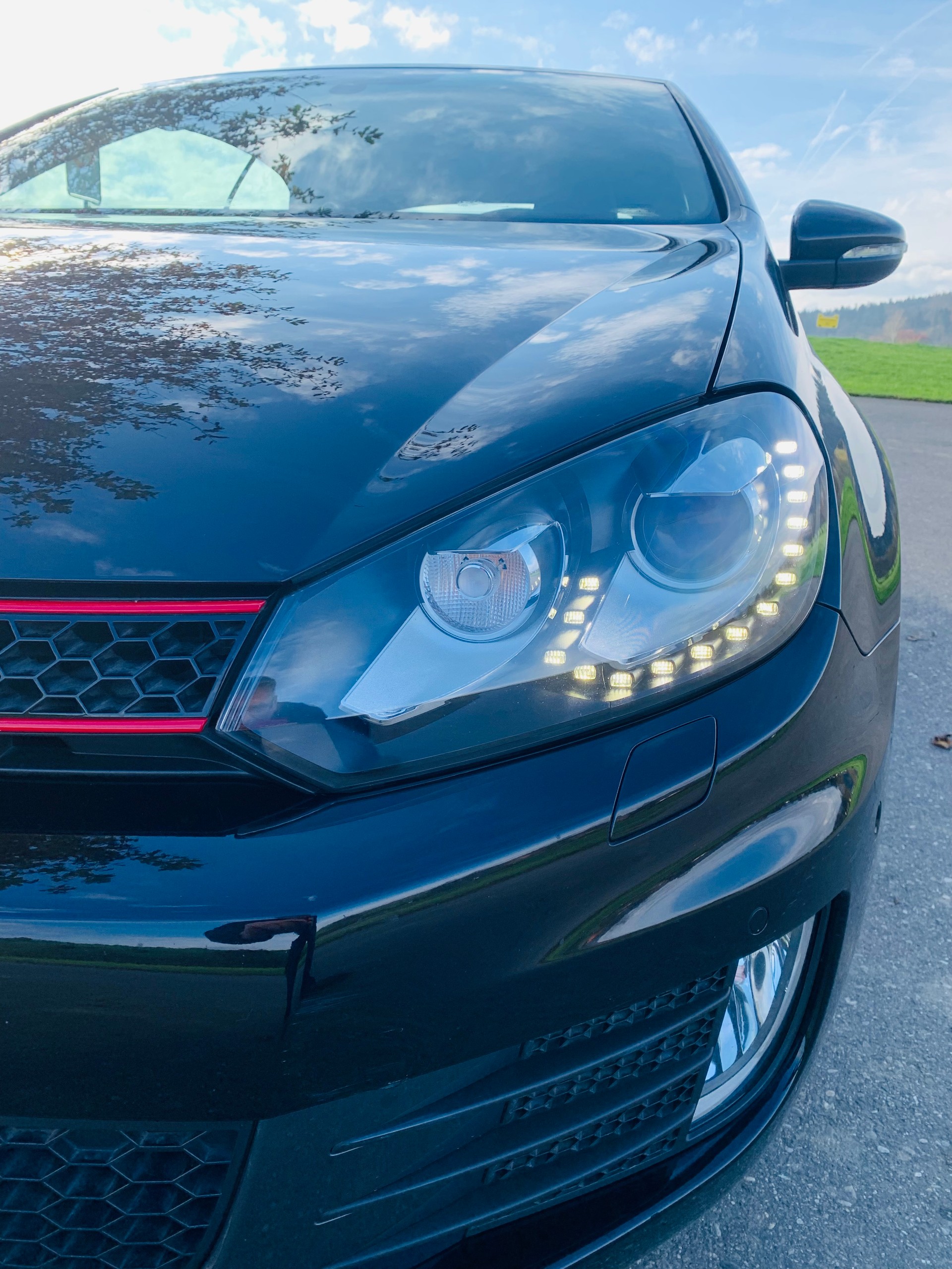 VW Golf Cabrio 2.0 TSI GTI DSG-image-3