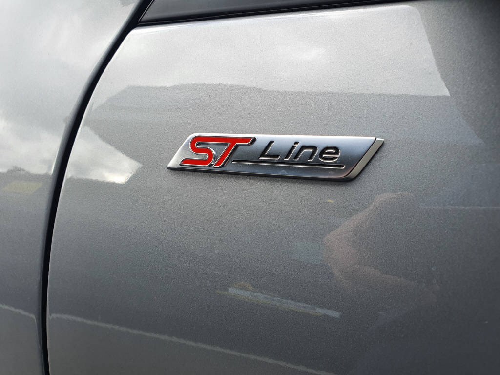 FORD Kuga 2.5 Hybrid ST-Line X 4x4-image-13