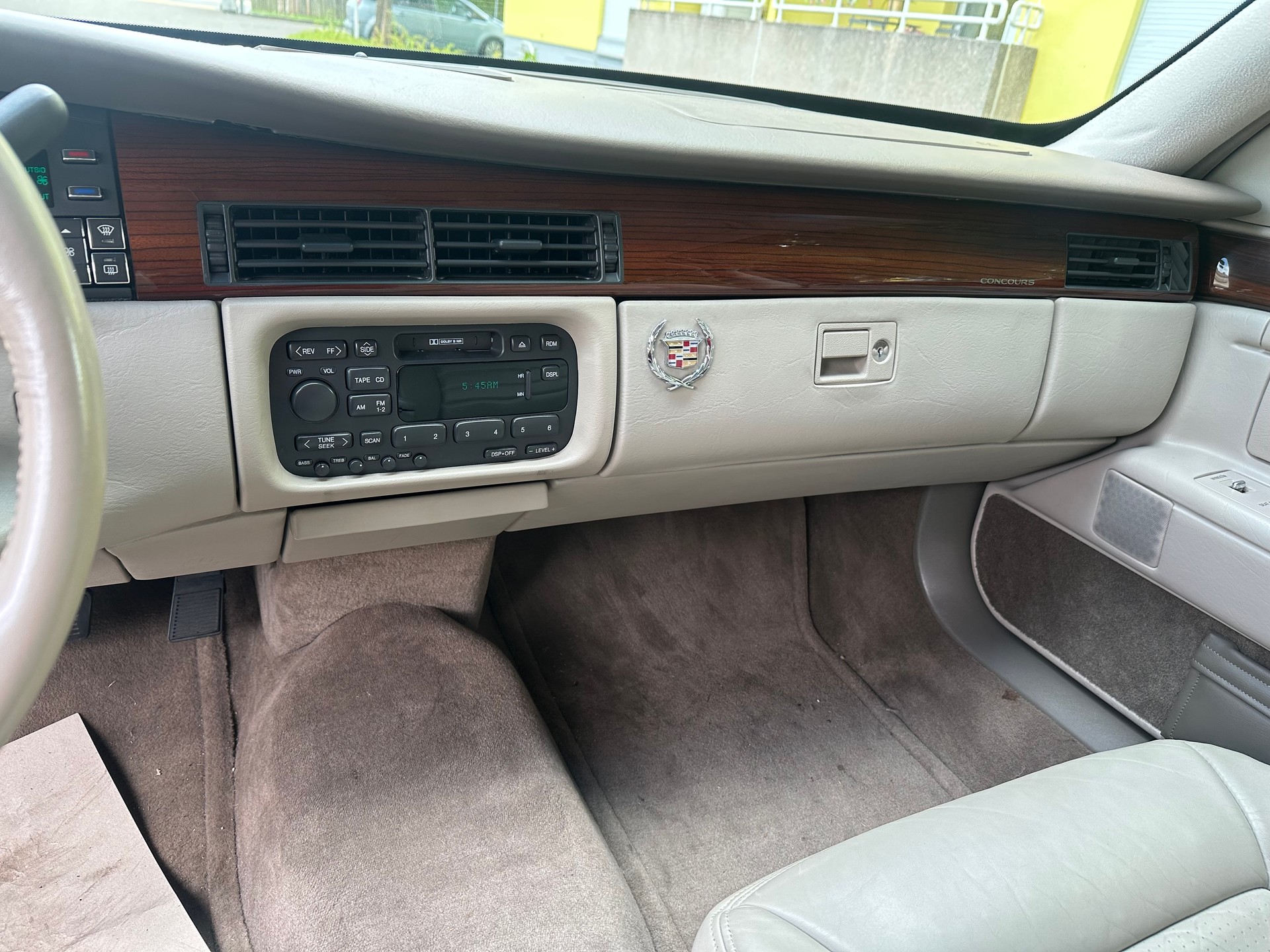 CADILLAC Concours-image-9