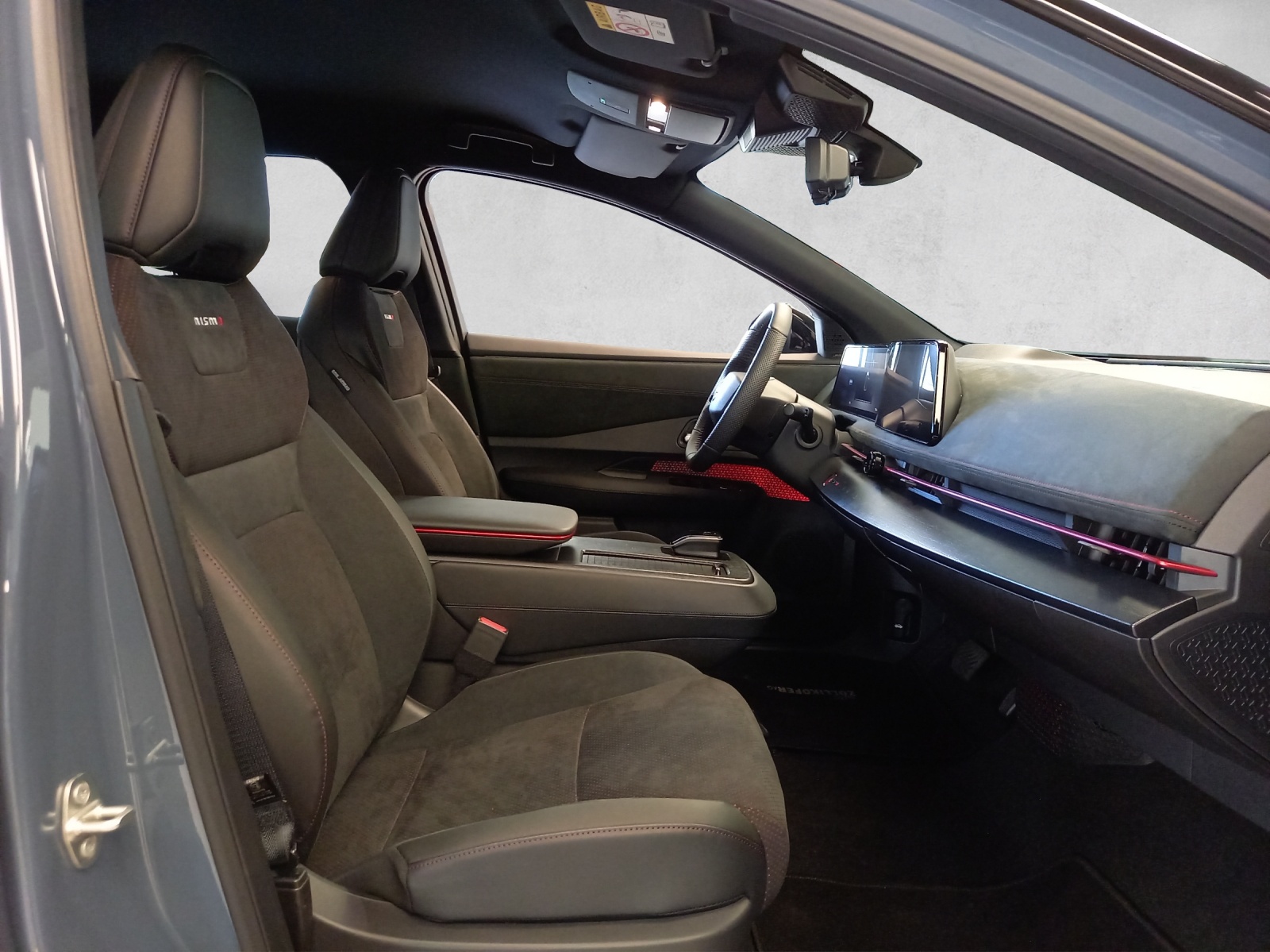 NISSAN Ariya Nismo e-4orce 87kWh-image-11