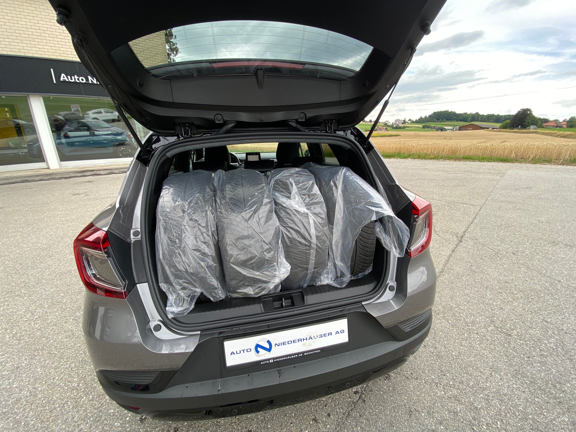 RENAULT Captur 1.3 TCe EDC Rive Gauche-image-5