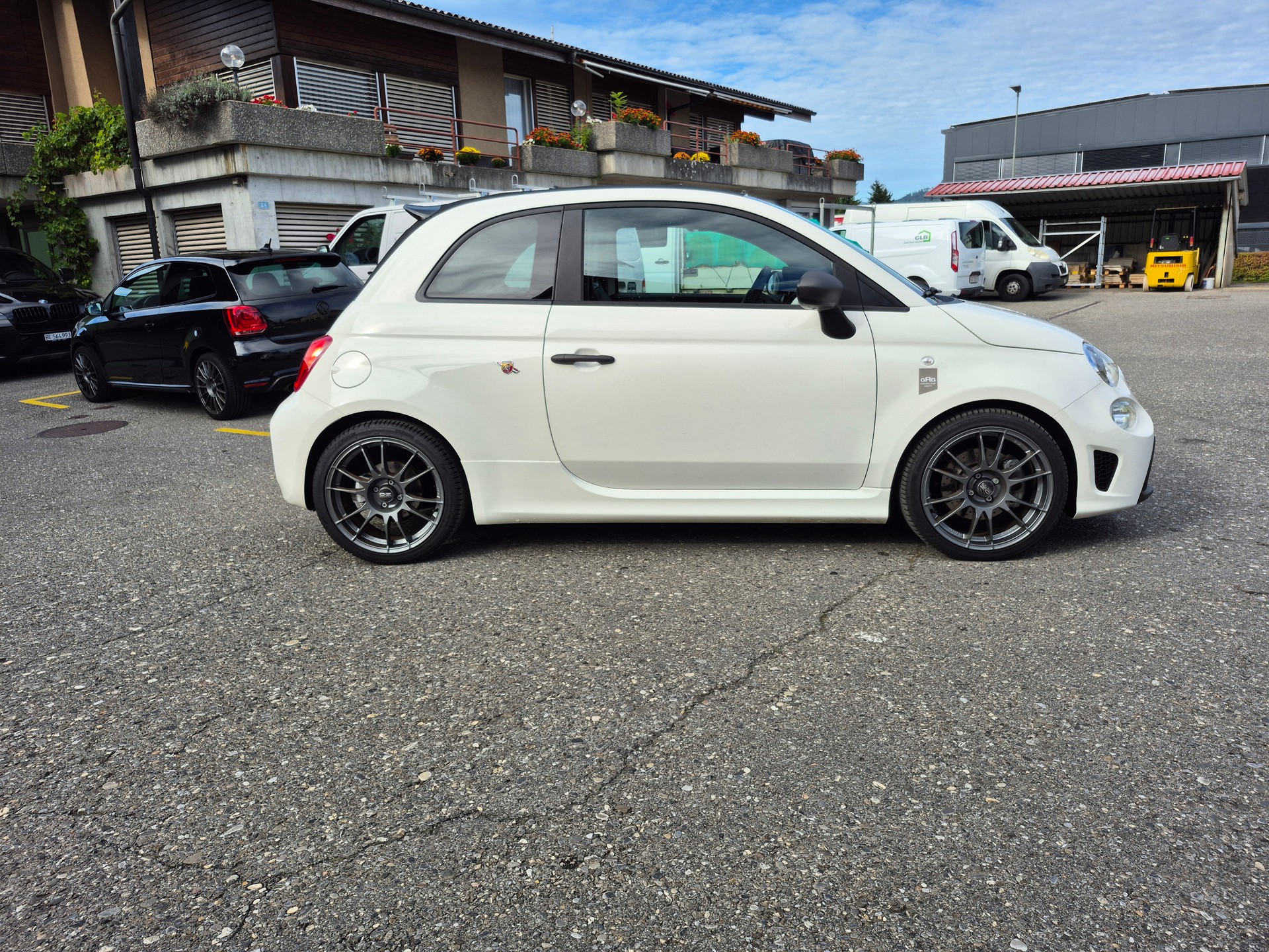 FIAT 595C 1.4 16V Turbo Abarth 595 Turismo-image-3
