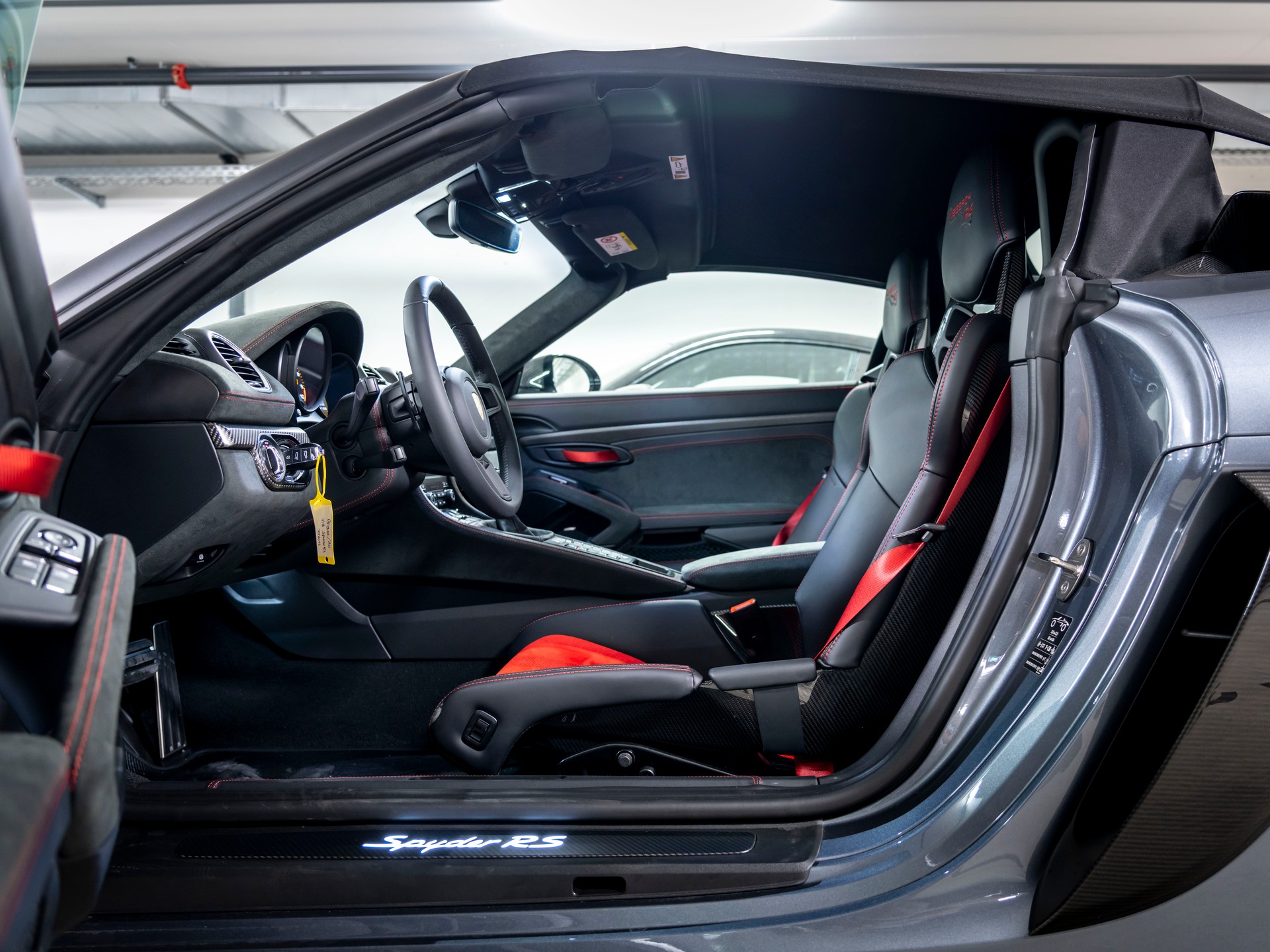 PORSCHE 718 Boxster Spyder RS PDK-image-11