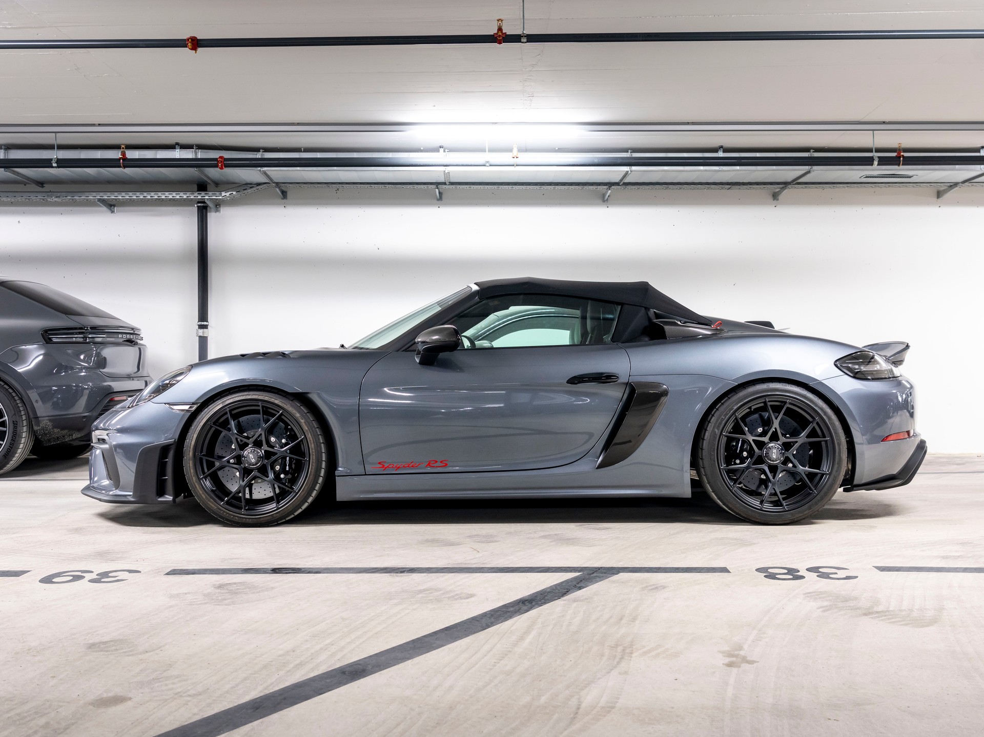 PORSCHE 718 Boxster Spyder RS PDK-image-1