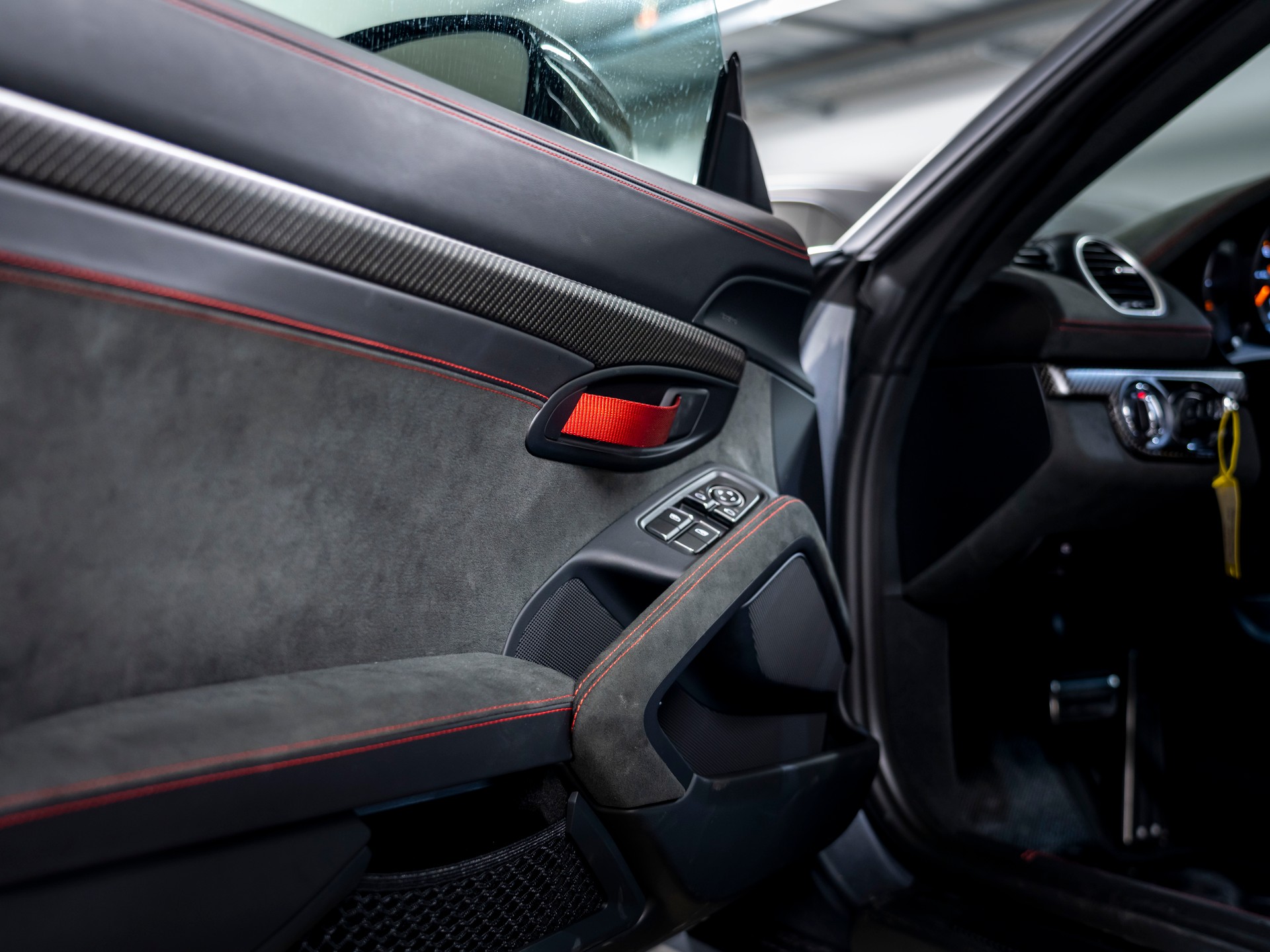 PORSCHE 718 Boxster Spyder RS PDK-image-23