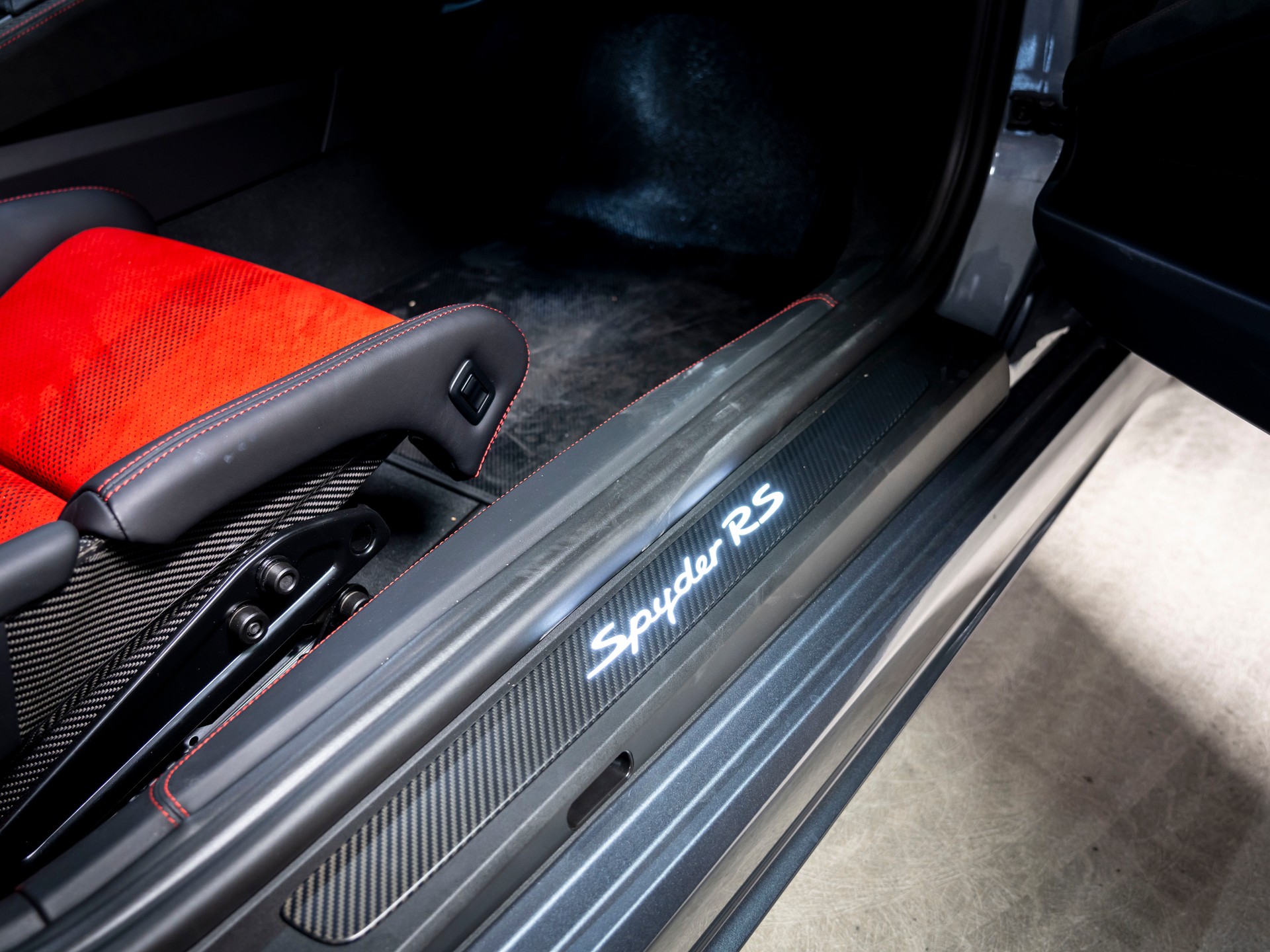 PORSCHE 718 Boxster Spyder RS PDK-image-27