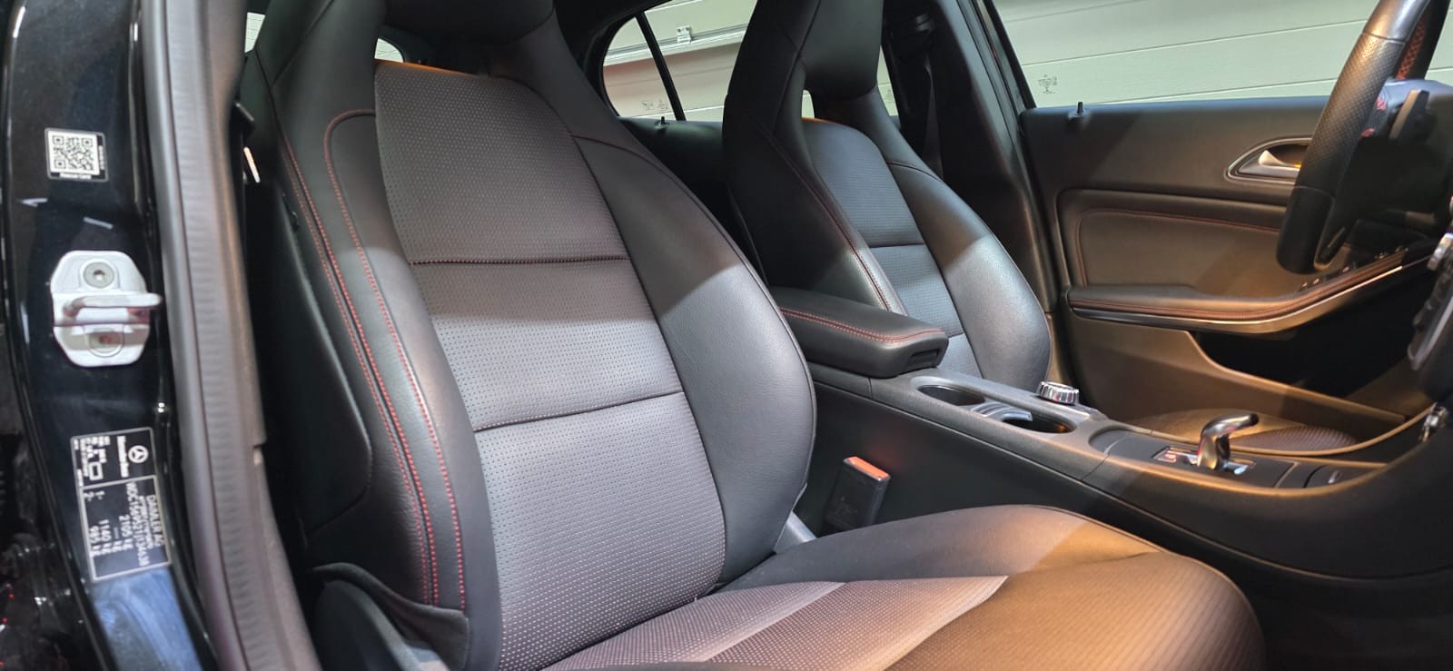 MERCEDES-BENZ GLA 45 AMG 4Matic 7G-DCT *CH-Fahrzeug*-image-10