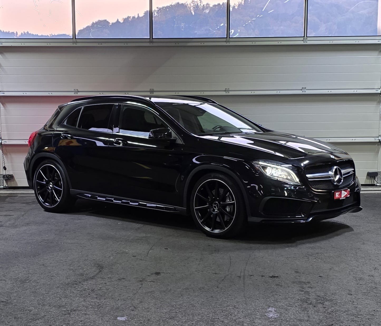 MERCEDES-BENZ GLA 45 AMG 4Matic 7G-DCT *CH-Fahrzeug*-image-6